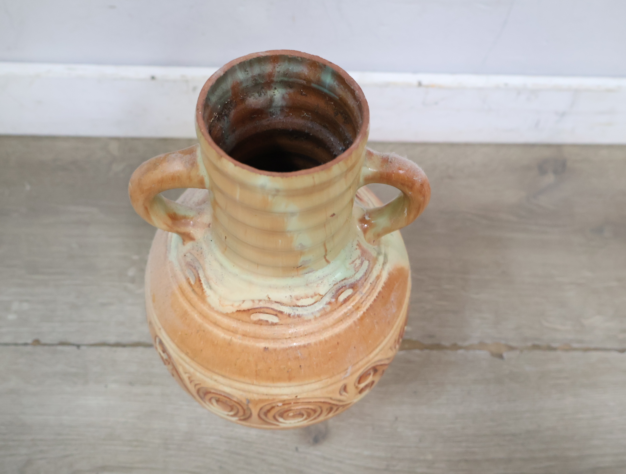Decoratieve aardewerken vaas'' – foto 5 – kavel bij GSD Auctions, Zoeterwoude
