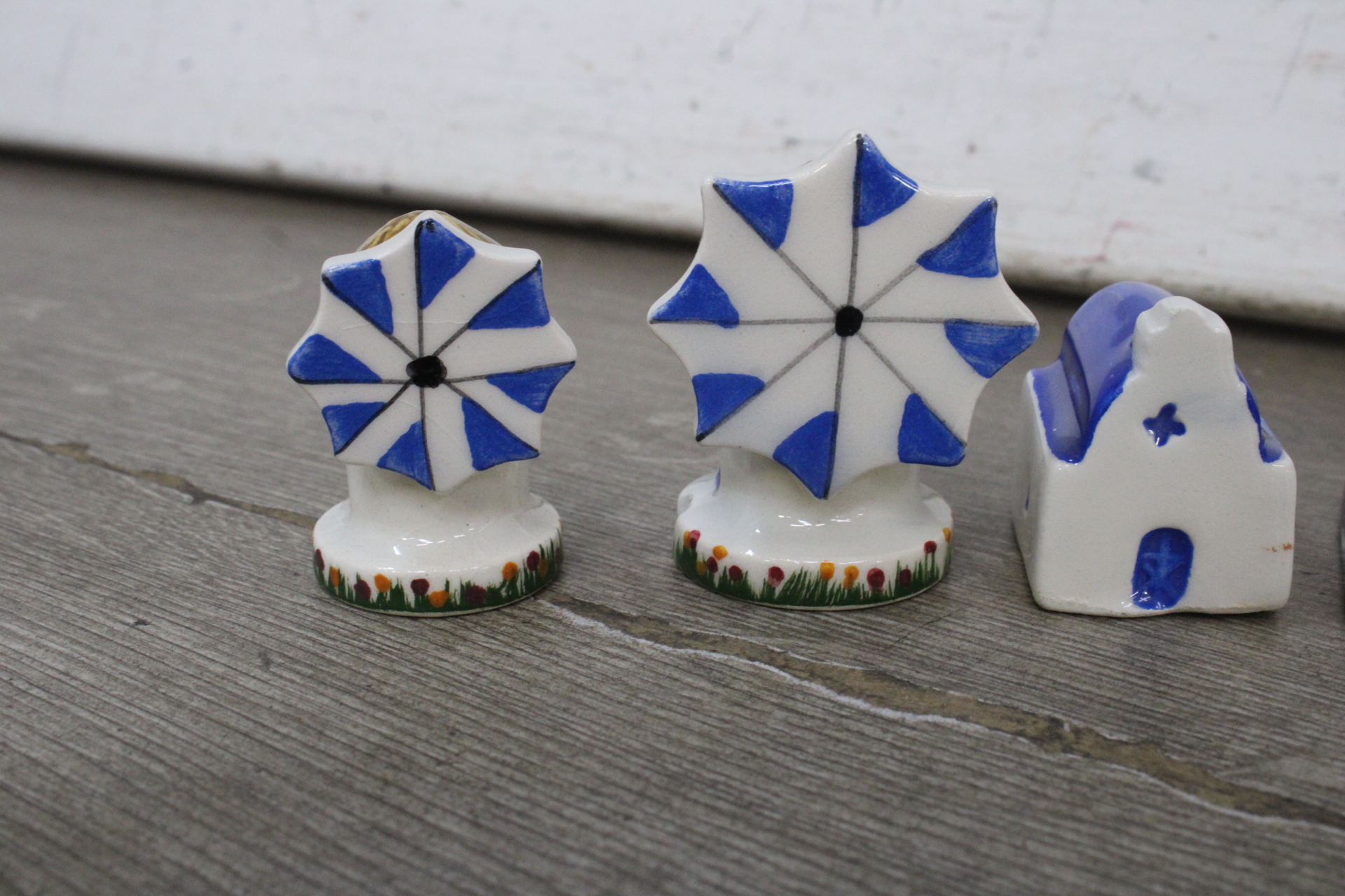 Set kleine keramische Griekse huisjes'' – foto 3 – kavel bij GSD Auctions, Zoeterwoude