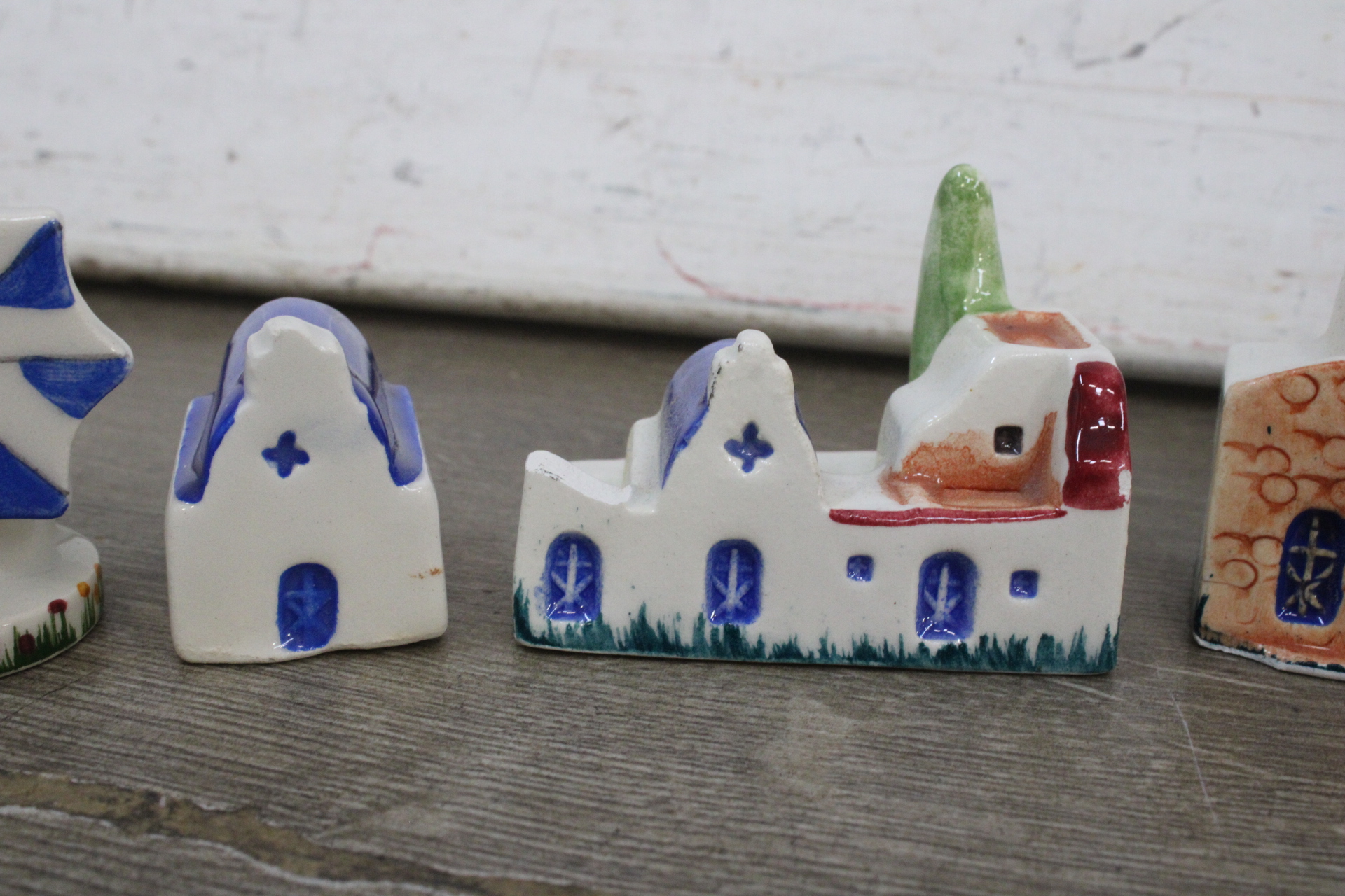 Set kleine keramische Griekse huisjes'' – foto 4 – kavel bij GSD Auctions, Zoeterwoude