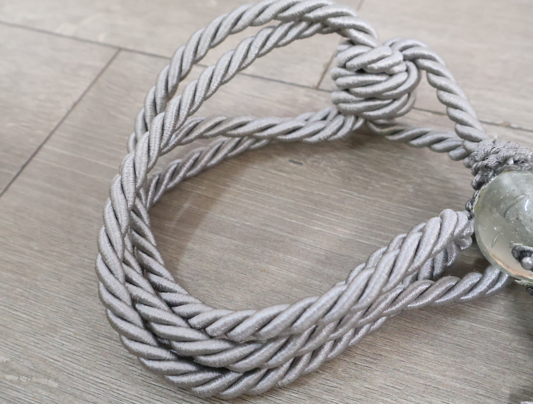 Decoratieve gordijntassels'' – foto 8 – kavel bij GSD Auctions, Zoeterwoude