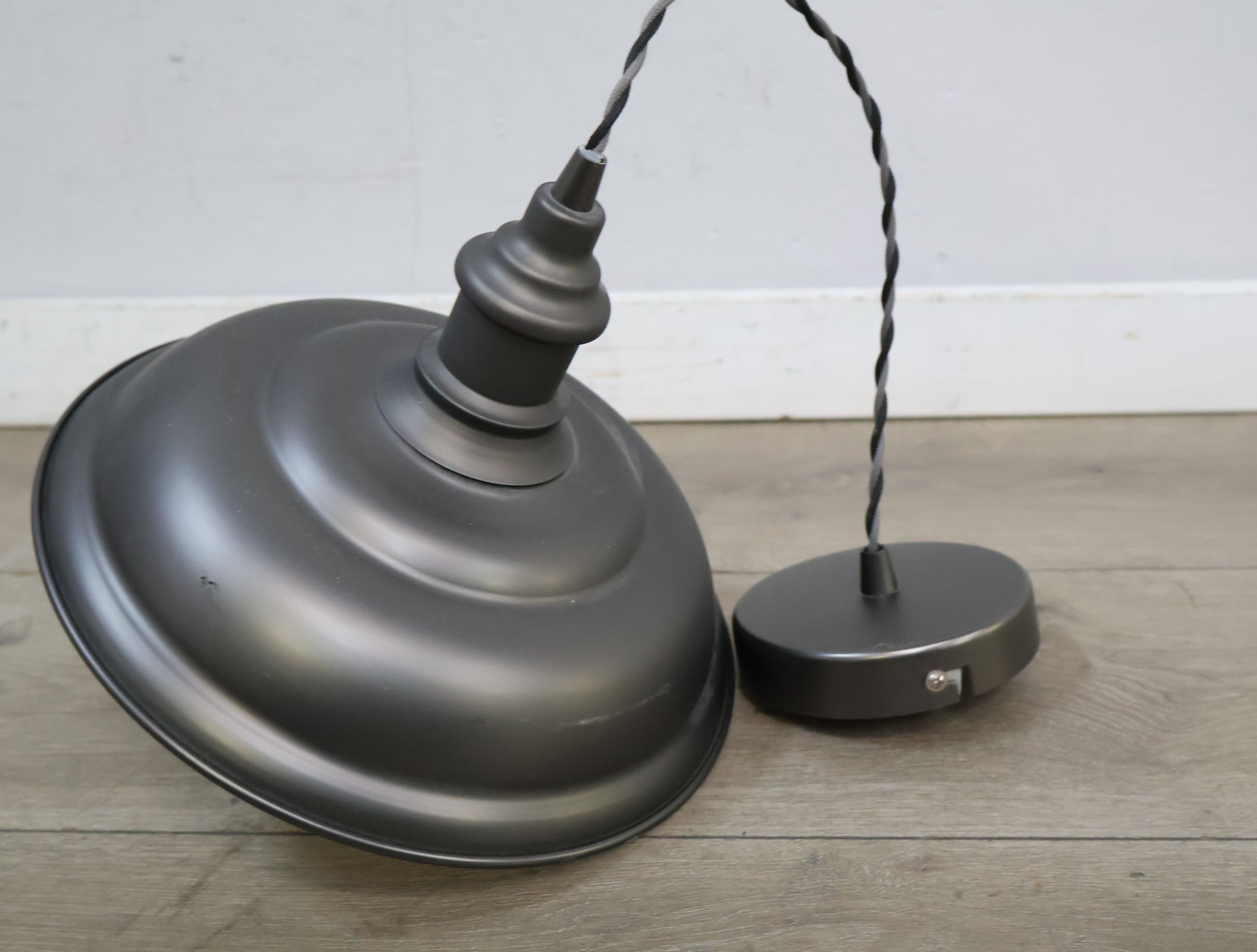 Hanglamp - Industriële Stijl'' – kavel bij GSD Auctions, Zoeterwoude
