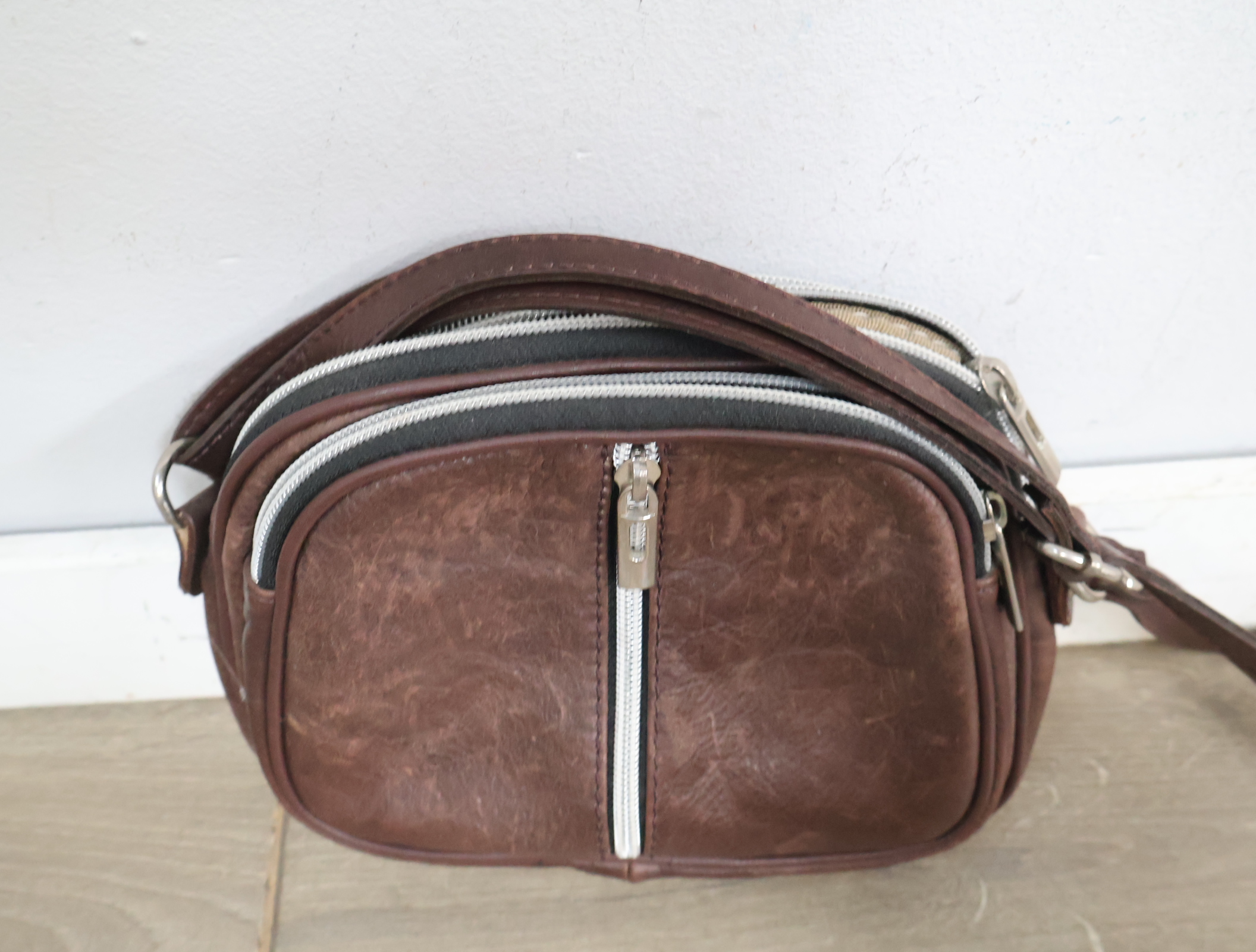 Bruine leren damestas'' – foto 7 – kavel bij GSD Auctions, Zoeterwoude