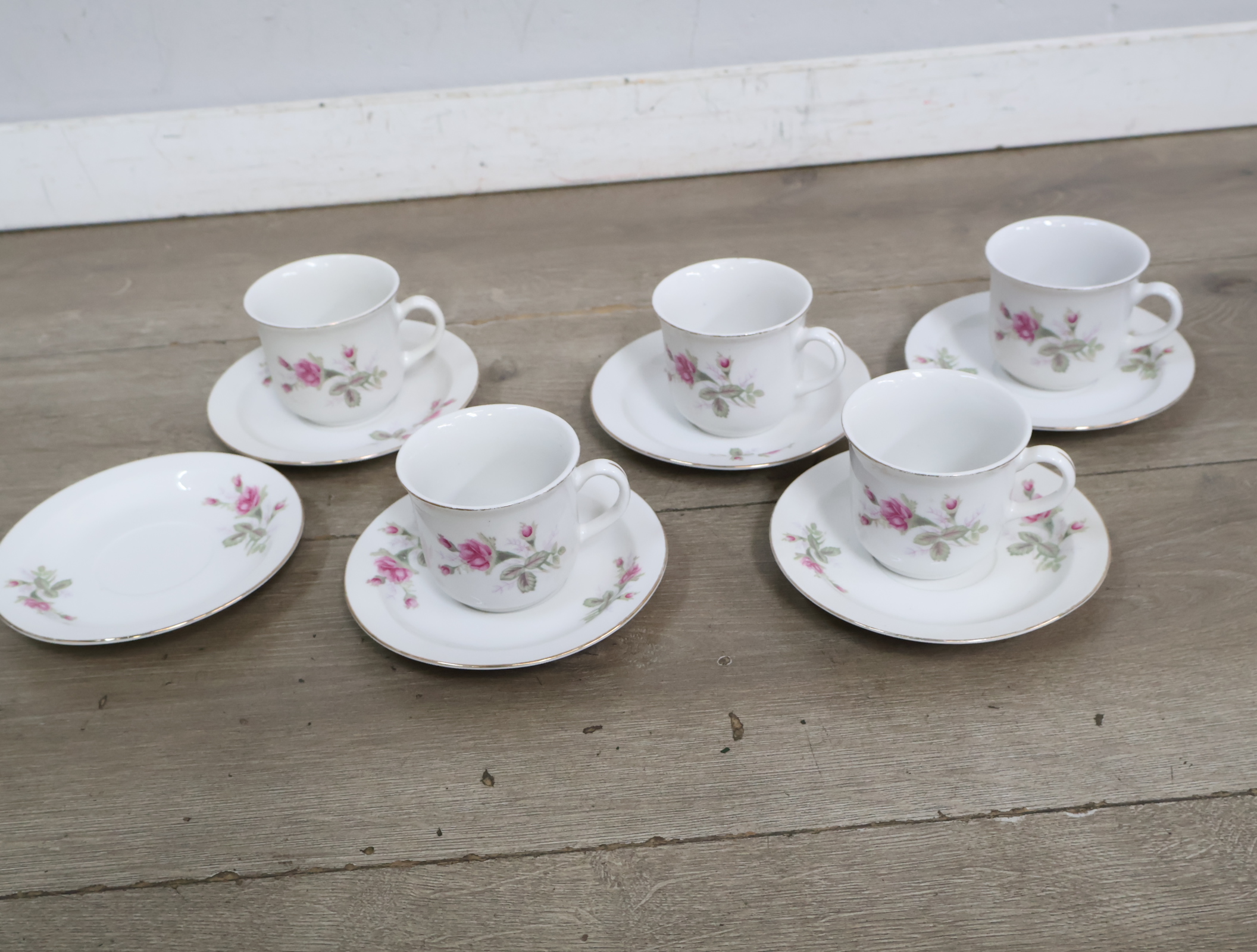 Theeservies met bloemmotief'' – foto 2 – kavel bij GSD Auctions, Zoeterwoude