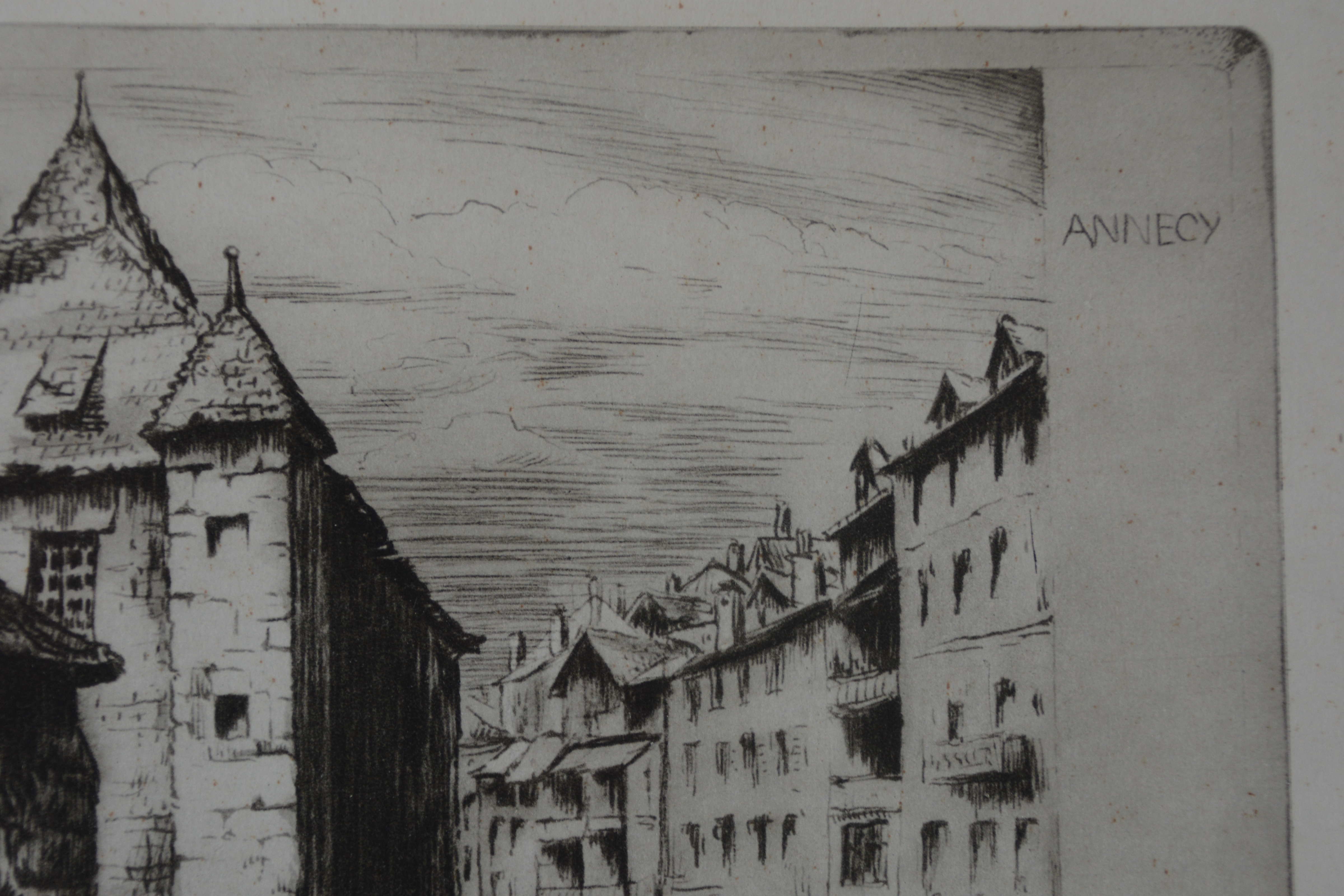 Ingelijste Ets v Annecy, Les Vieilles Prisons v Poney'' – foto 4 – kavel bij GSD Auctions, Zoeterwoude