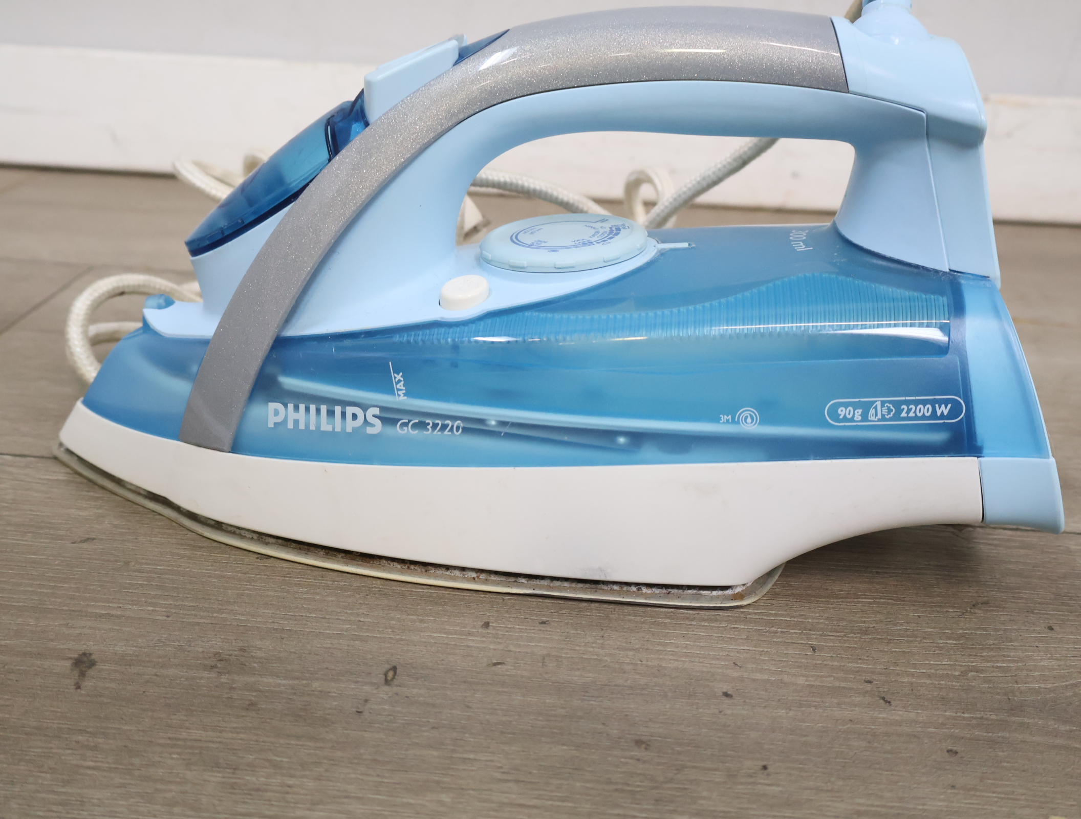 Elektrisch stoomstrijkijzer Philips GC3220'' – foto 10 – kavel bij GSD Auctions, Zoeterwoude