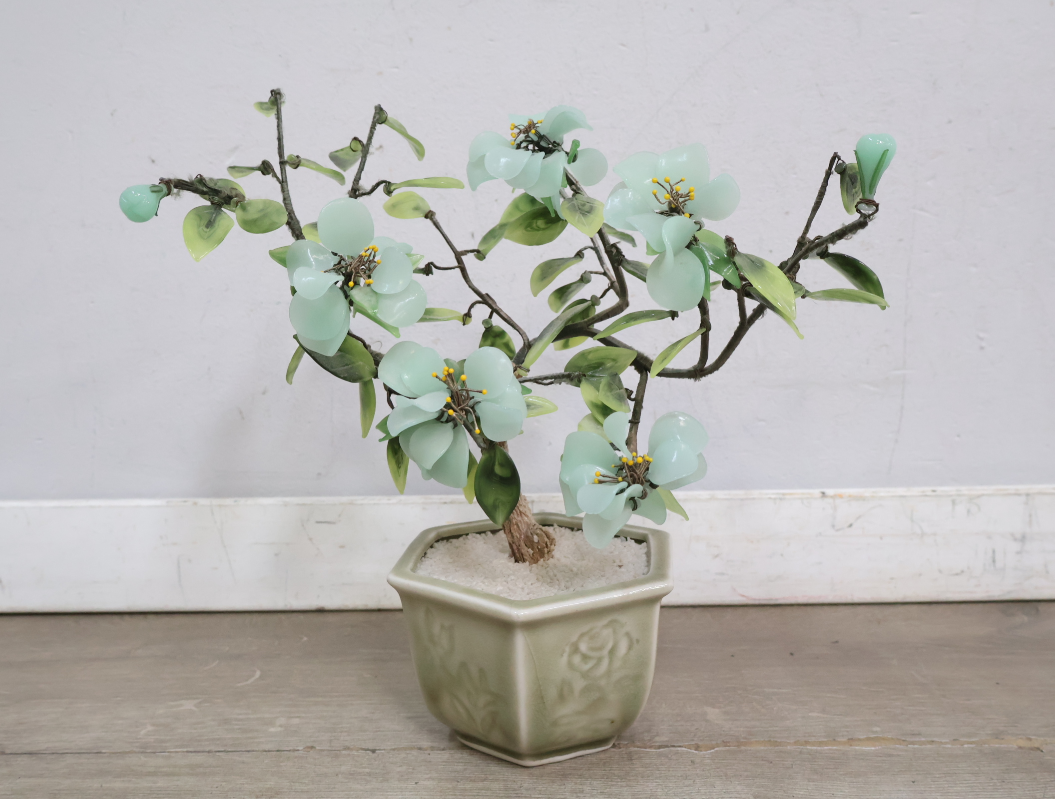 Decoratieve boom met groene glazen bloemen'' – foto 3 – kavel bij GSD Auctions, Zoeterwoude