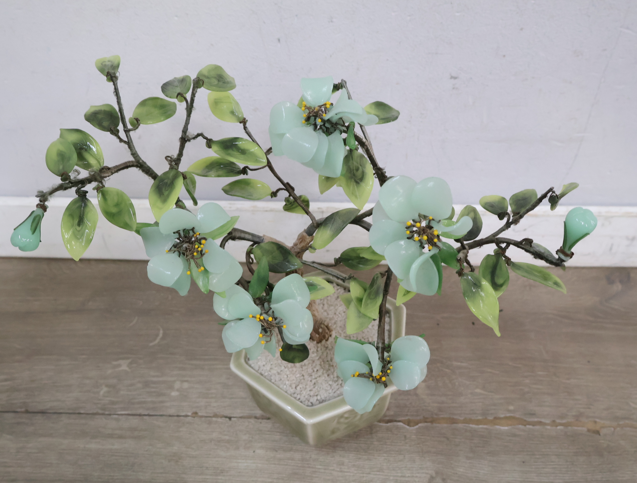 Decoratieve boom met groene glazen bloemen'' – foto 6 – kavel bij GSD Auctions, Zoeterwoude