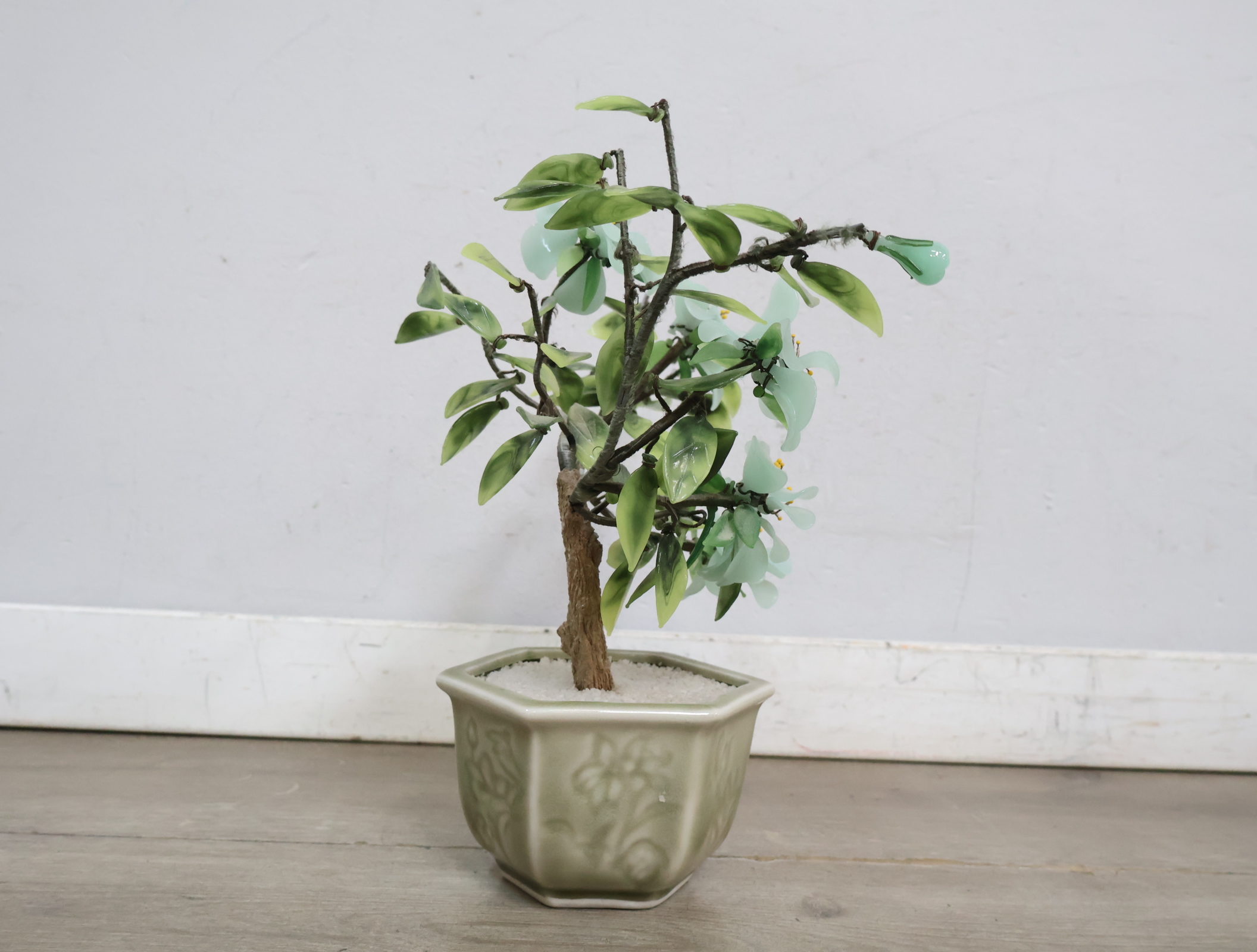 Decoratieve boom met groene glazen bloemen'' – foto 8 – kavel bij GSD Auctions, Zoeterwoude
