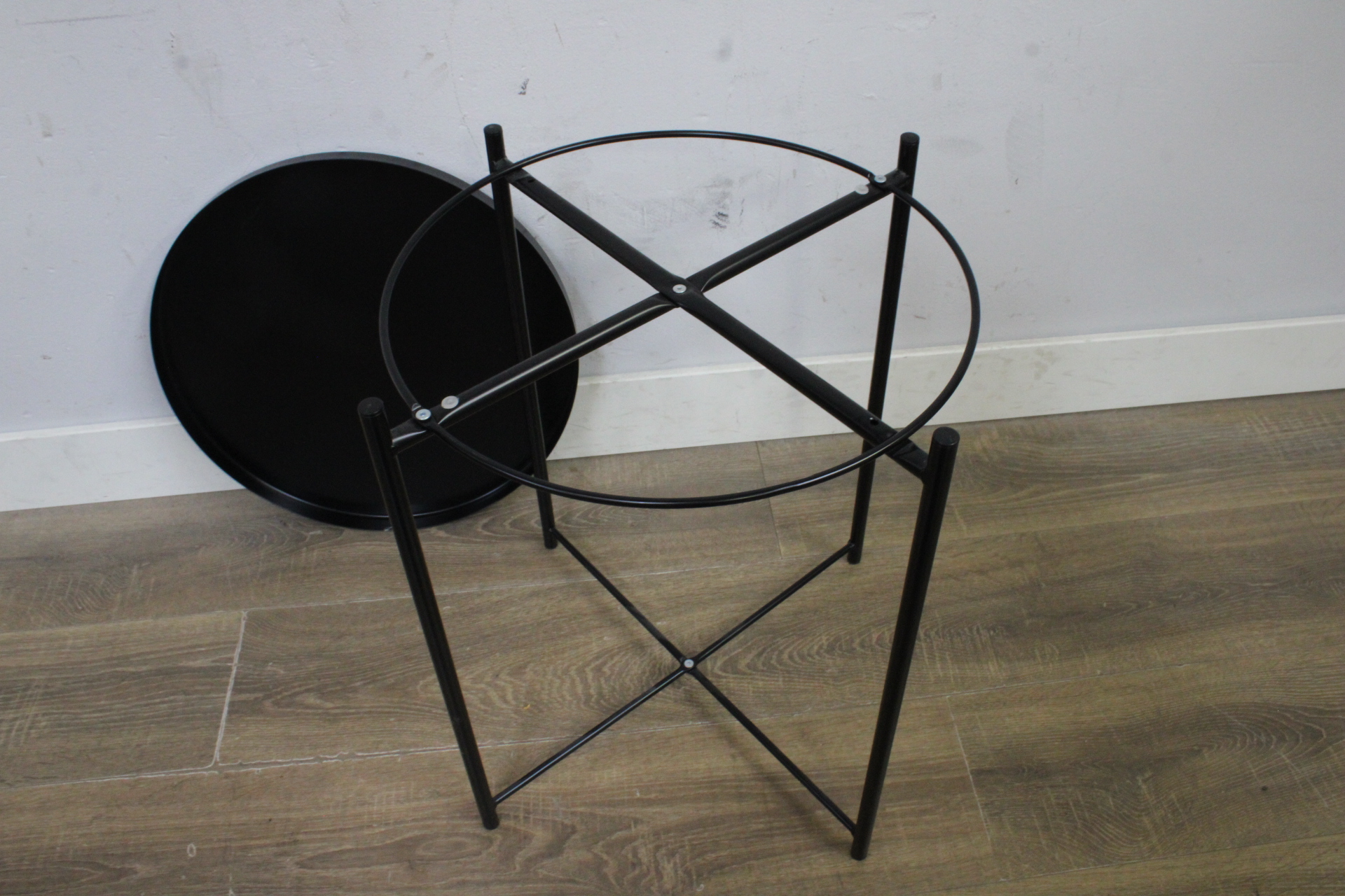 Zwarte metalen bijzettafel'' – foto 5 – kavel bij GSD Auctions, Zoeterwoude