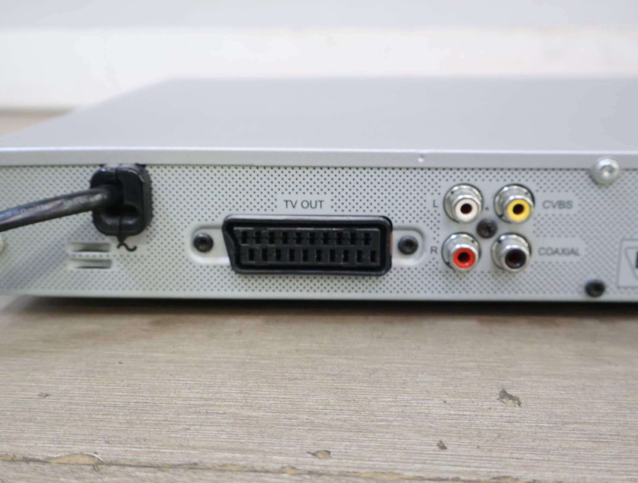 Aristona DVD-speler met afstandsbediening'' – foto 8 – kavel bij GSD Auctions, Zoeterwoude