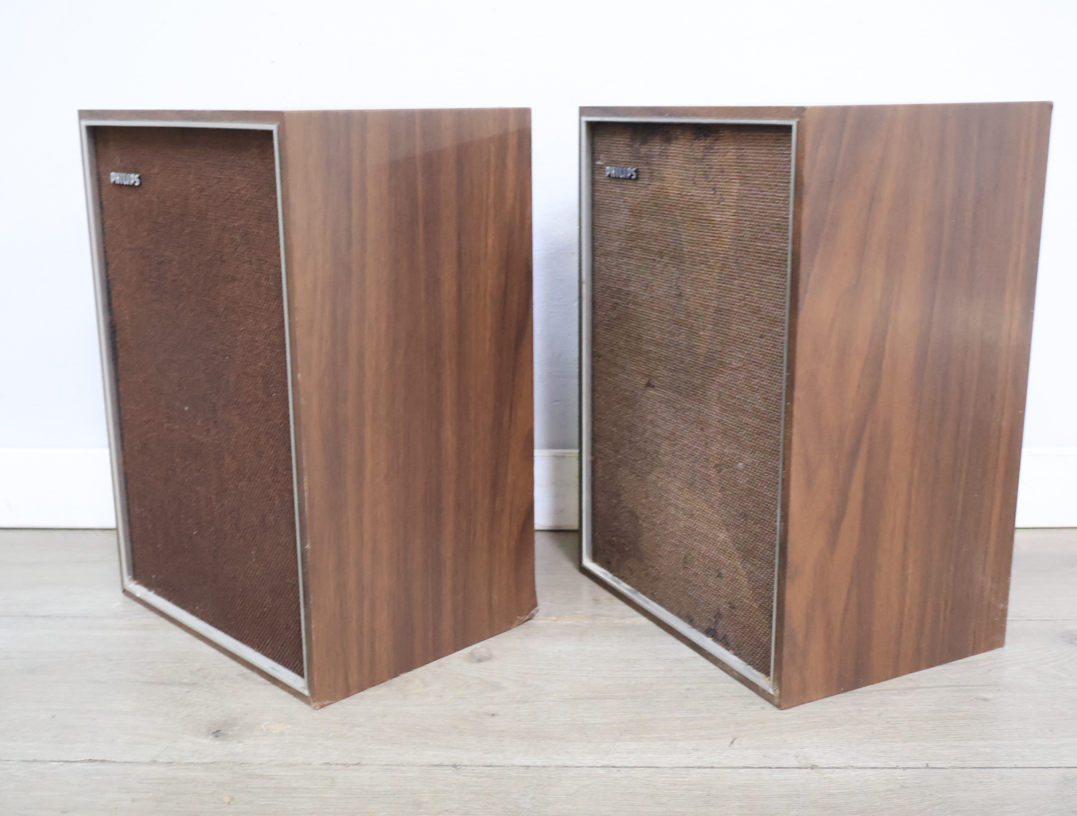Set vintage Philips luidsprekers'' – foto 5 – kavel bij GSD Auctions, Zoeterwoude