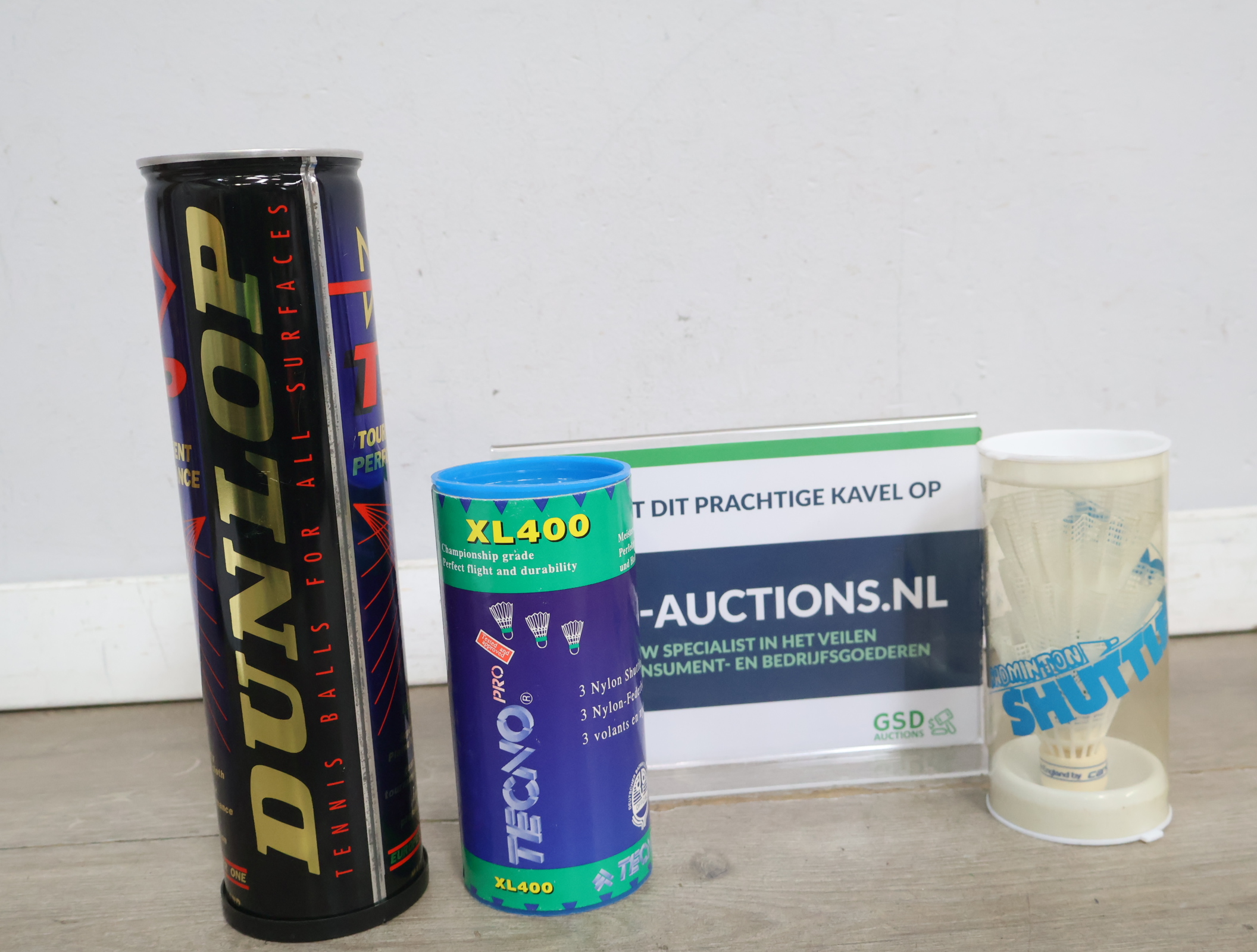 Set badminton shuttles en tennisballen'' – kavel bij GSD Auctions, Zoeterwoude
