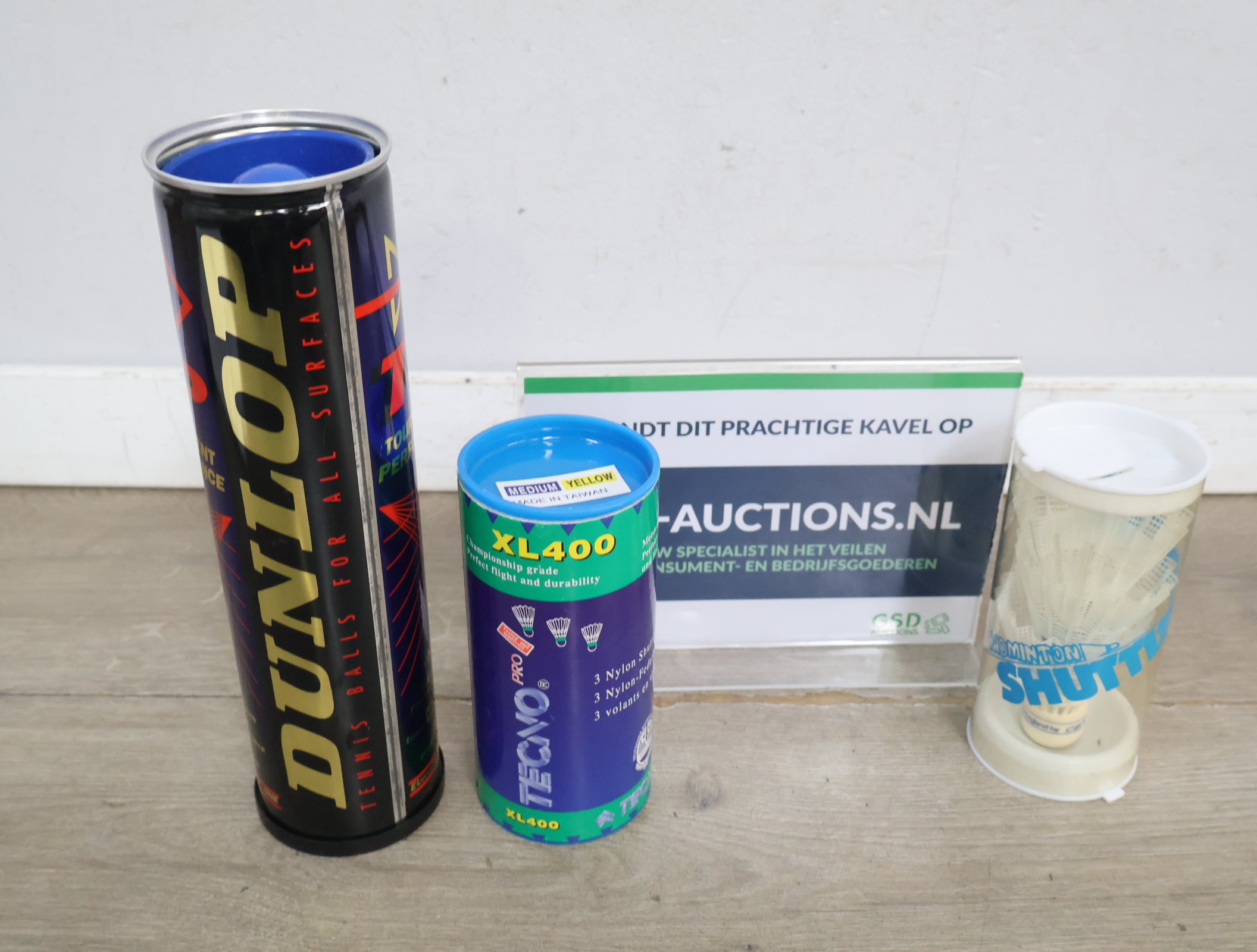 Set badminton shuttles en tennisballen'' – foto 2 – kavel bij GSD Auctions, Zoeterwoude