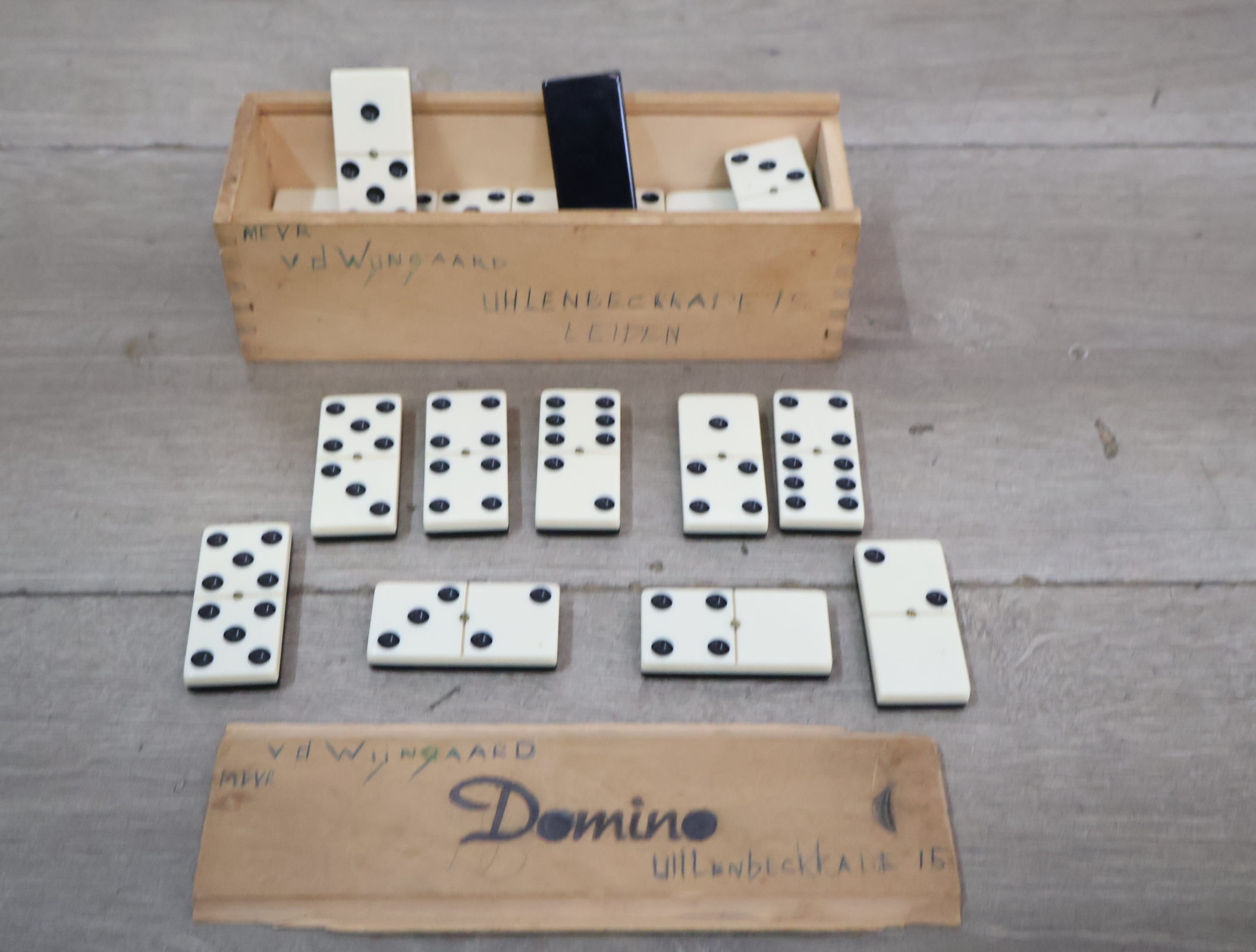 Vintage Set houten domino spellen'' – foto 7 – kavel bij GSD Auctions, Zoeterwoude