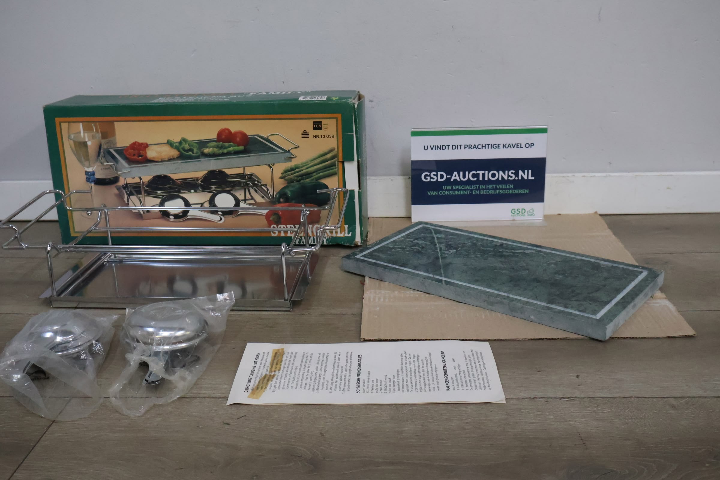 Tafelgrill met Natuurstenen Plaat'' – foto 2 – kavel bij GSD Auctions, Zoeterwoude