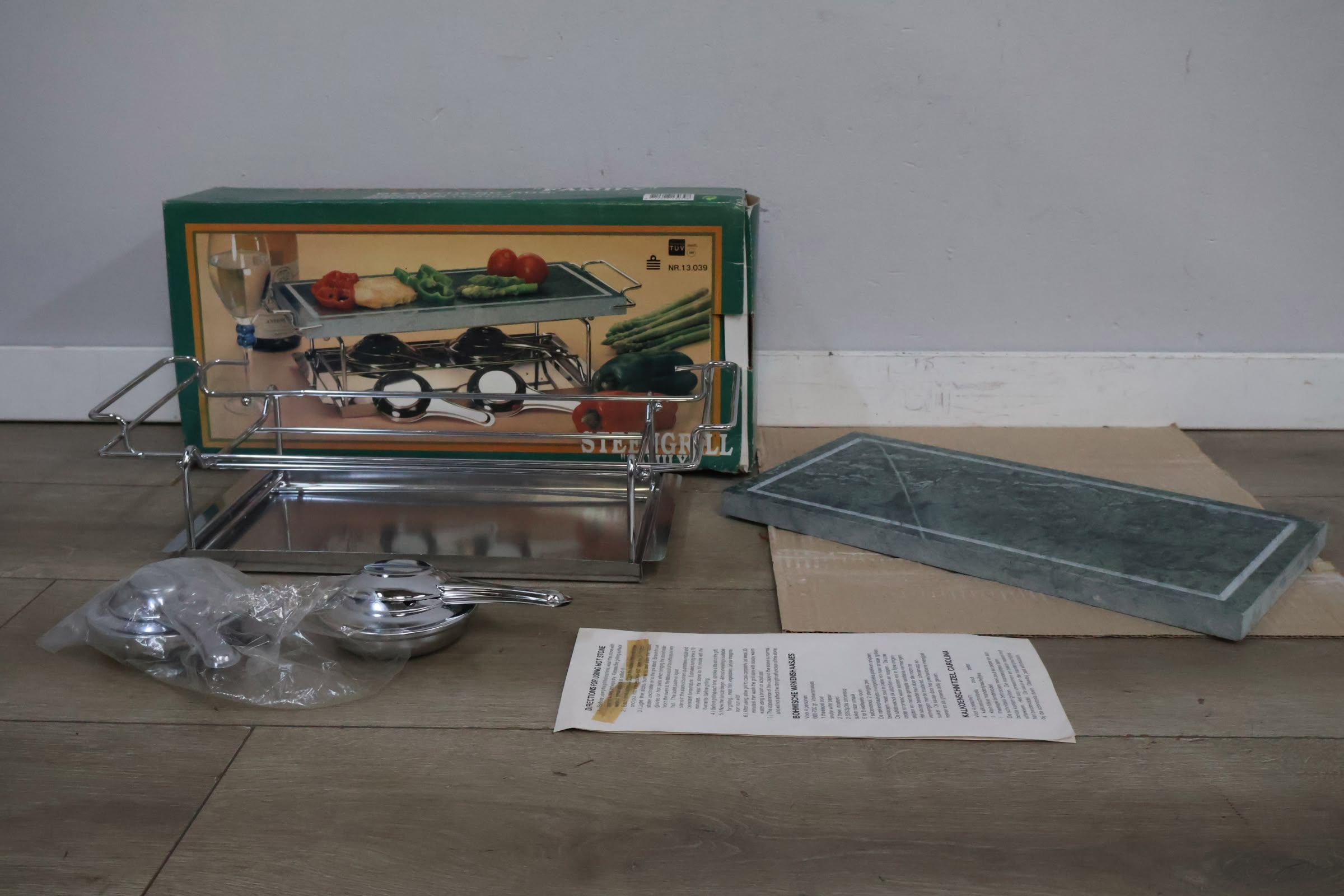 Tafelgrill met Natuurstenen Plaat'' – foto 4 – kavel bij GSD Auctions, Zoeterwoude