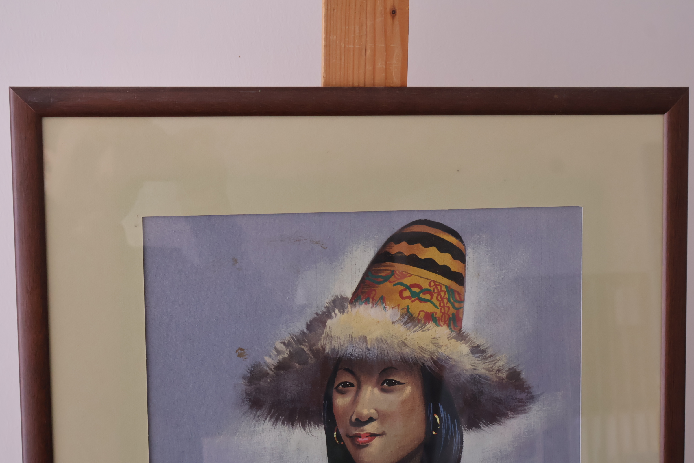 Ingelijste werk van vrouw met traditionele hoed'' – foto 5 – kavel bij GSD Auctions, Zoeterwoude