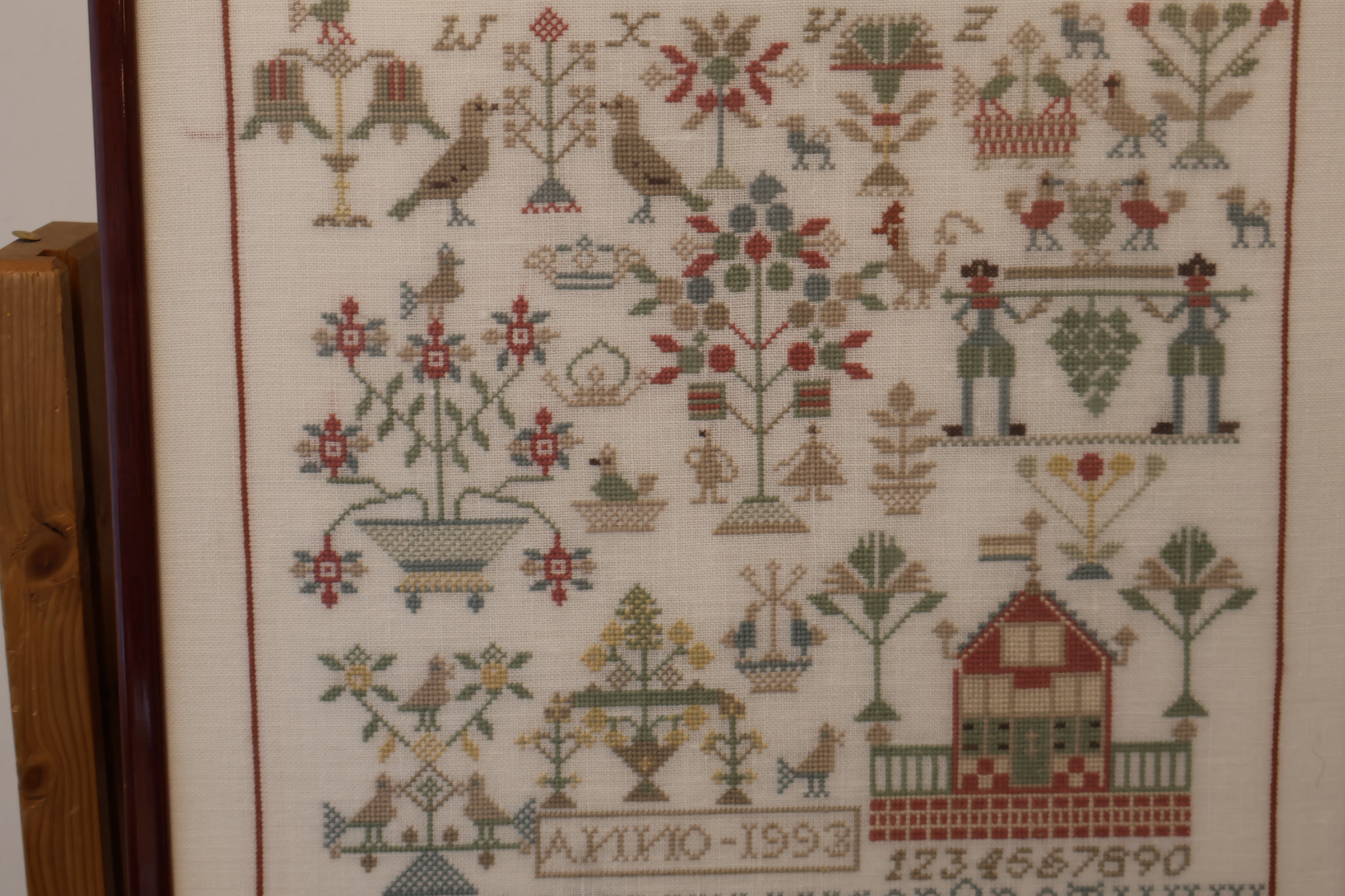 Geborduurde sampler in houten lijst'' – foto 7 – kavel bij GSD Auctions, Zoeterwoude