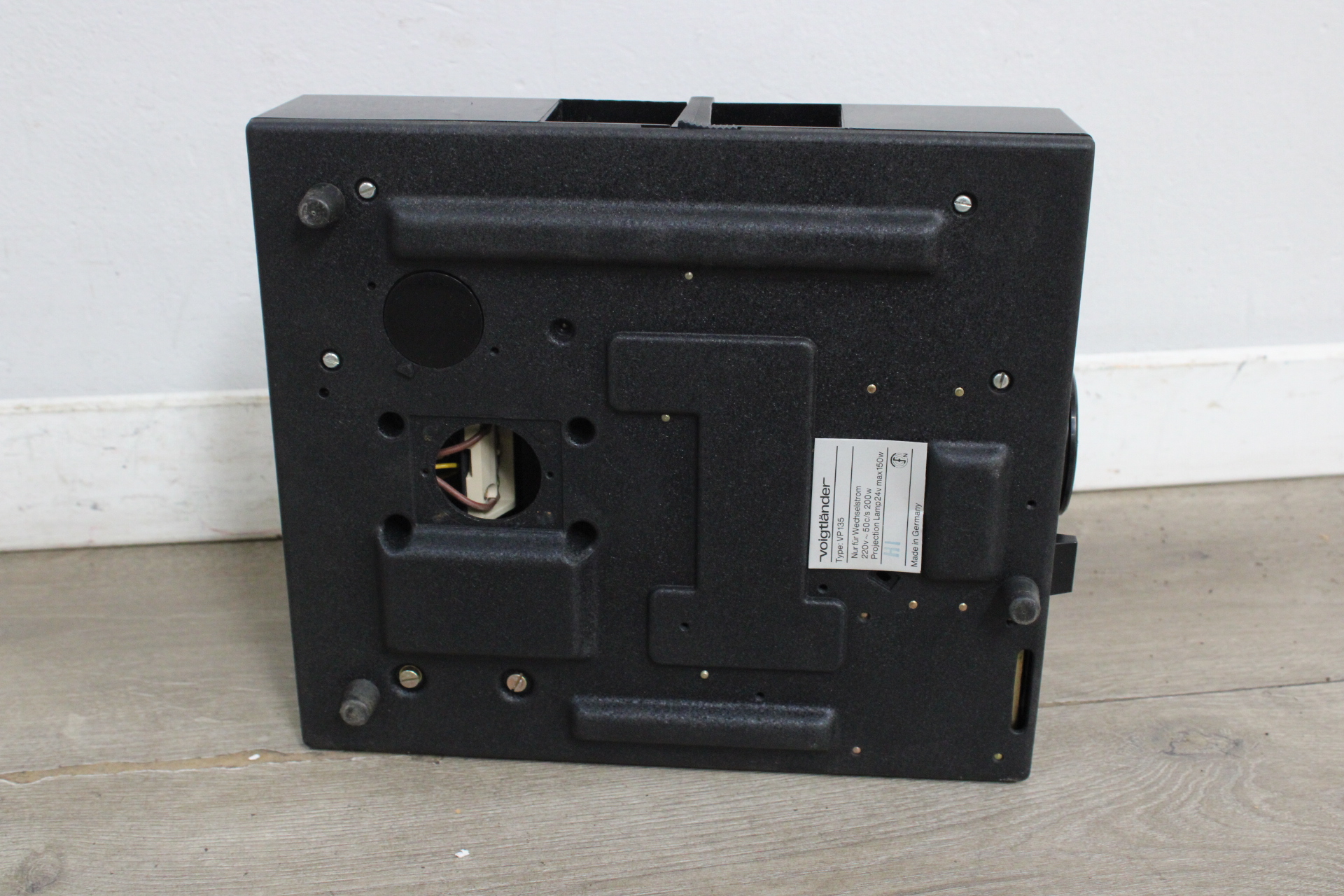 Voigtländer VP 135 Diaprojektor' – foto 8 – kavel bij GSD Auctions, Zoeterwoude