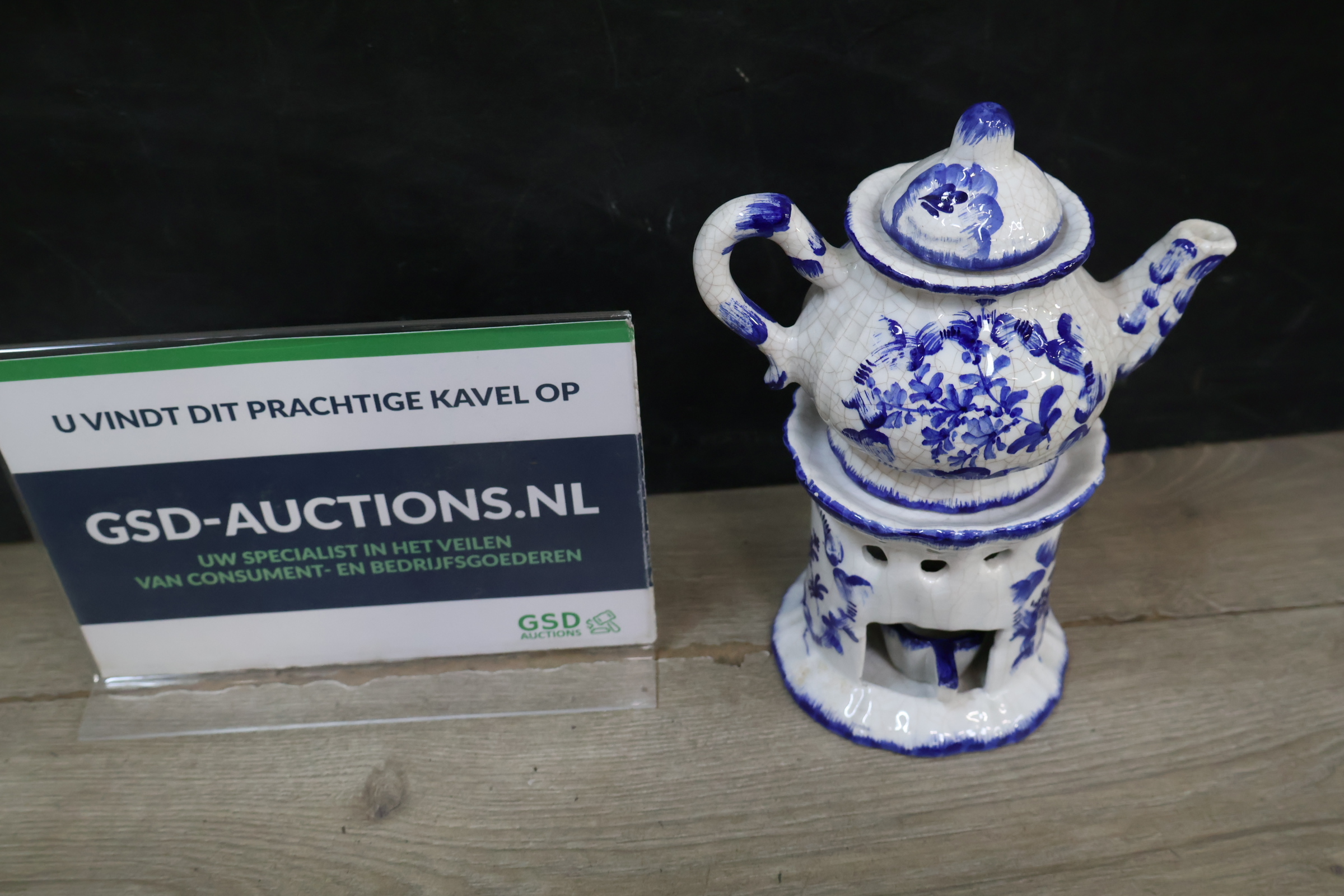Blauw-wit keramische theepot – foto 2 – kavel bij GSD Auctions, Zoeterwoude