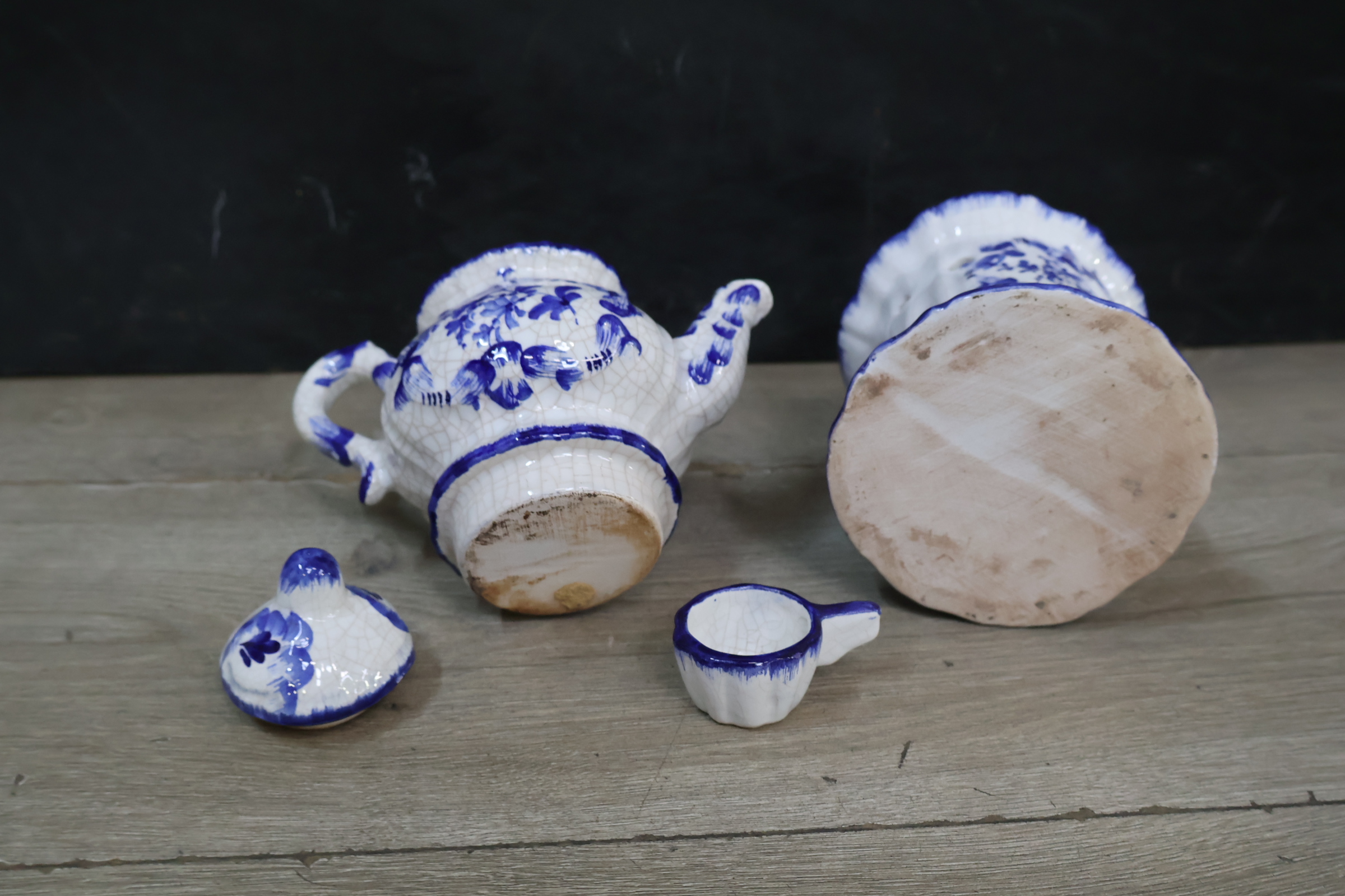 Blauw-wit keramische theepot – foto 9 – kavel bij GSD Auctions, Zoeterwoude
