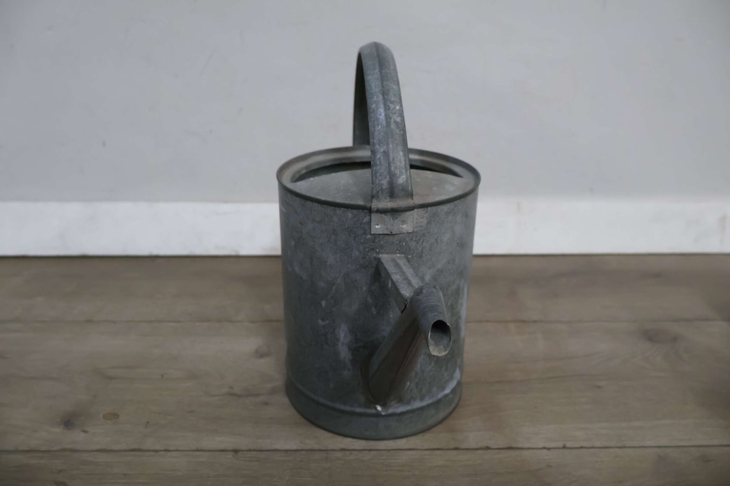 Metalen gieter – foto 8 – kavel bij GSD Auctions, Zoeterwoude