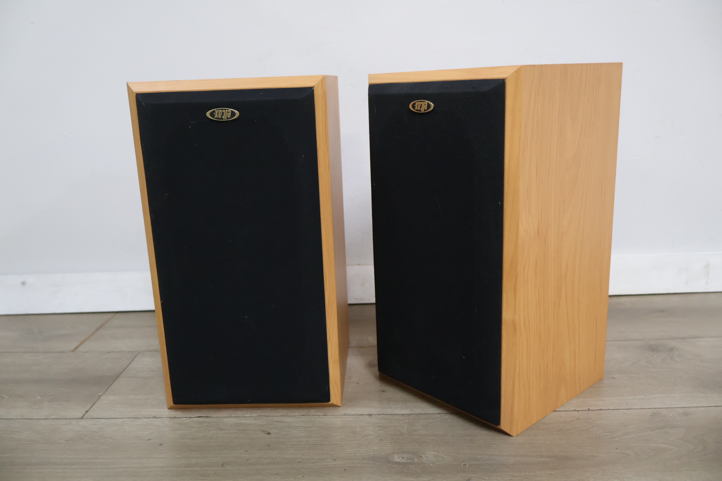 Elac Century 150 luidsprekerset – foto 4 – kavel bij GSD Auctions, Zoeterwoude