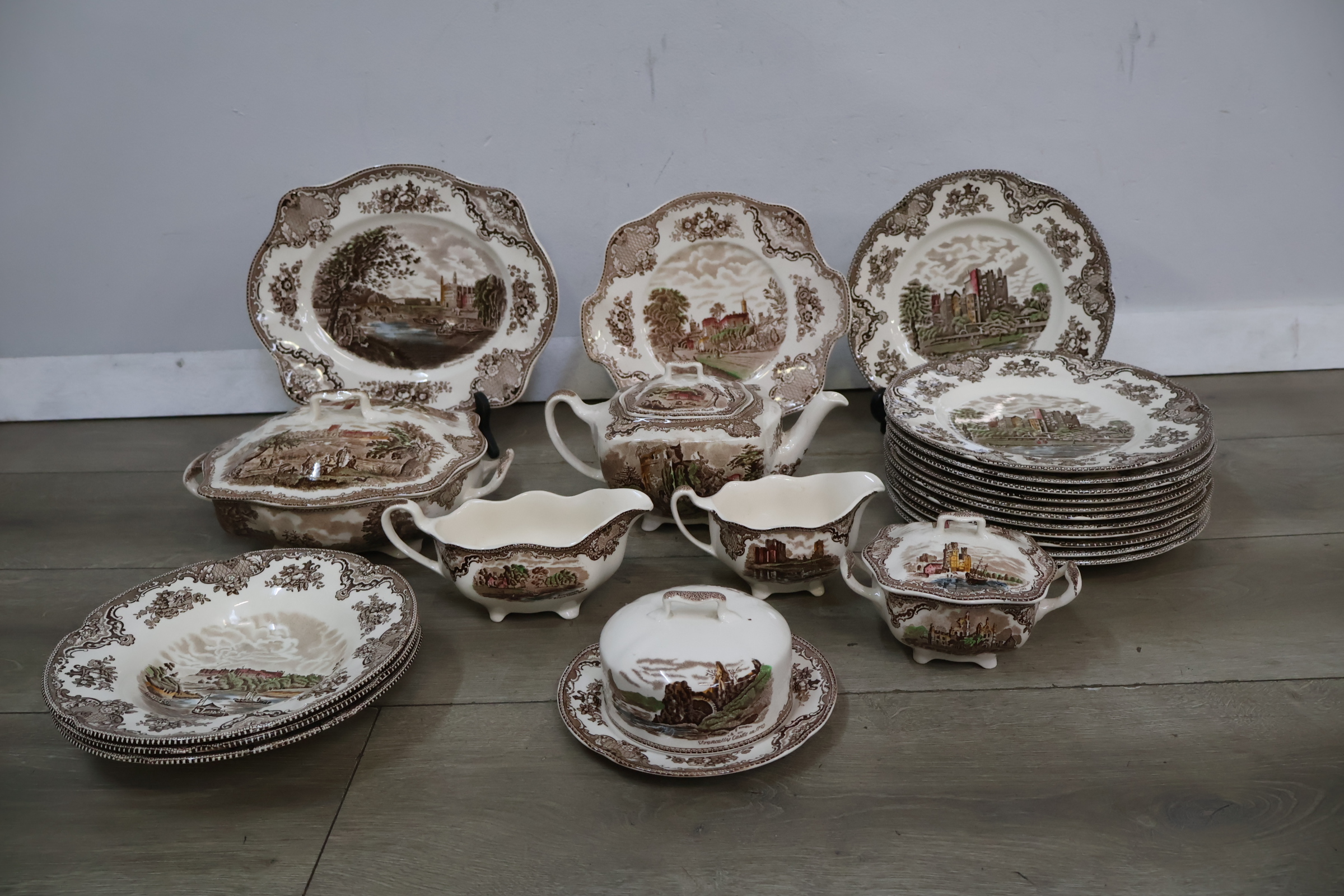 Johnson Bros England Servies – foto 3 – kavel bij GSD Auctions, Zoeterwoude