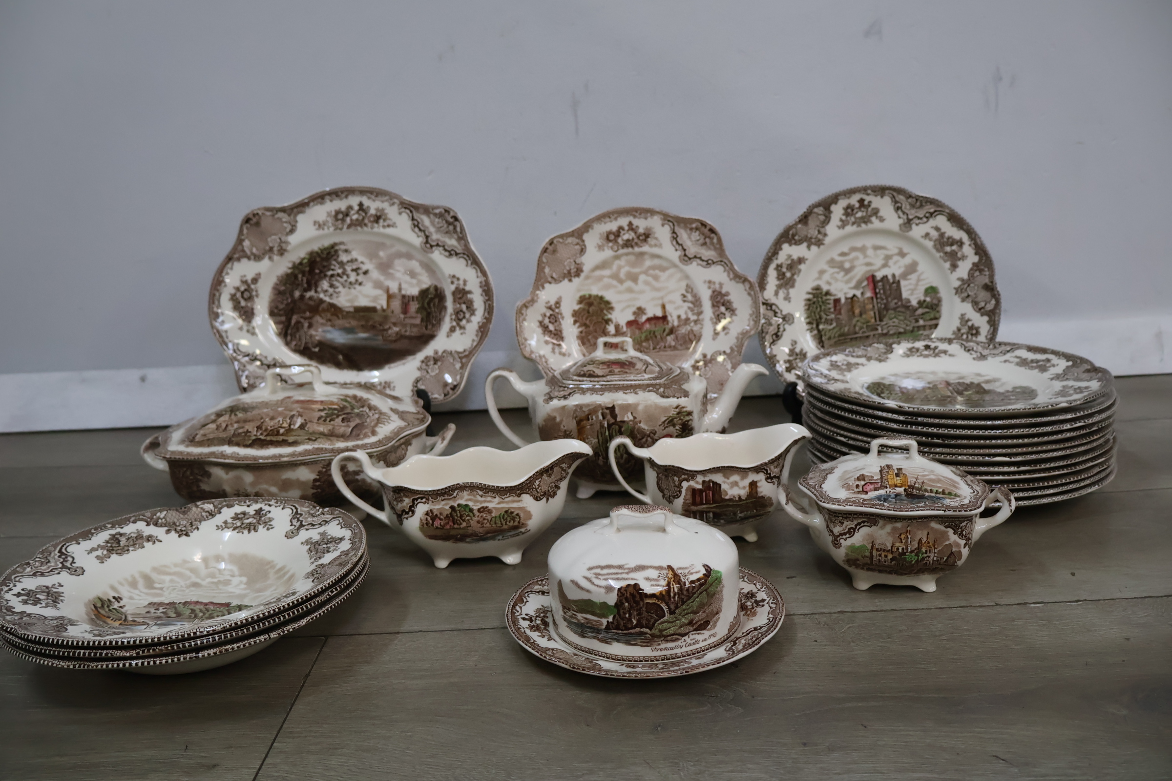 Johnson Bros England Servies – foto 4 – kavel bij GSD Auctions, Zoeterwoude