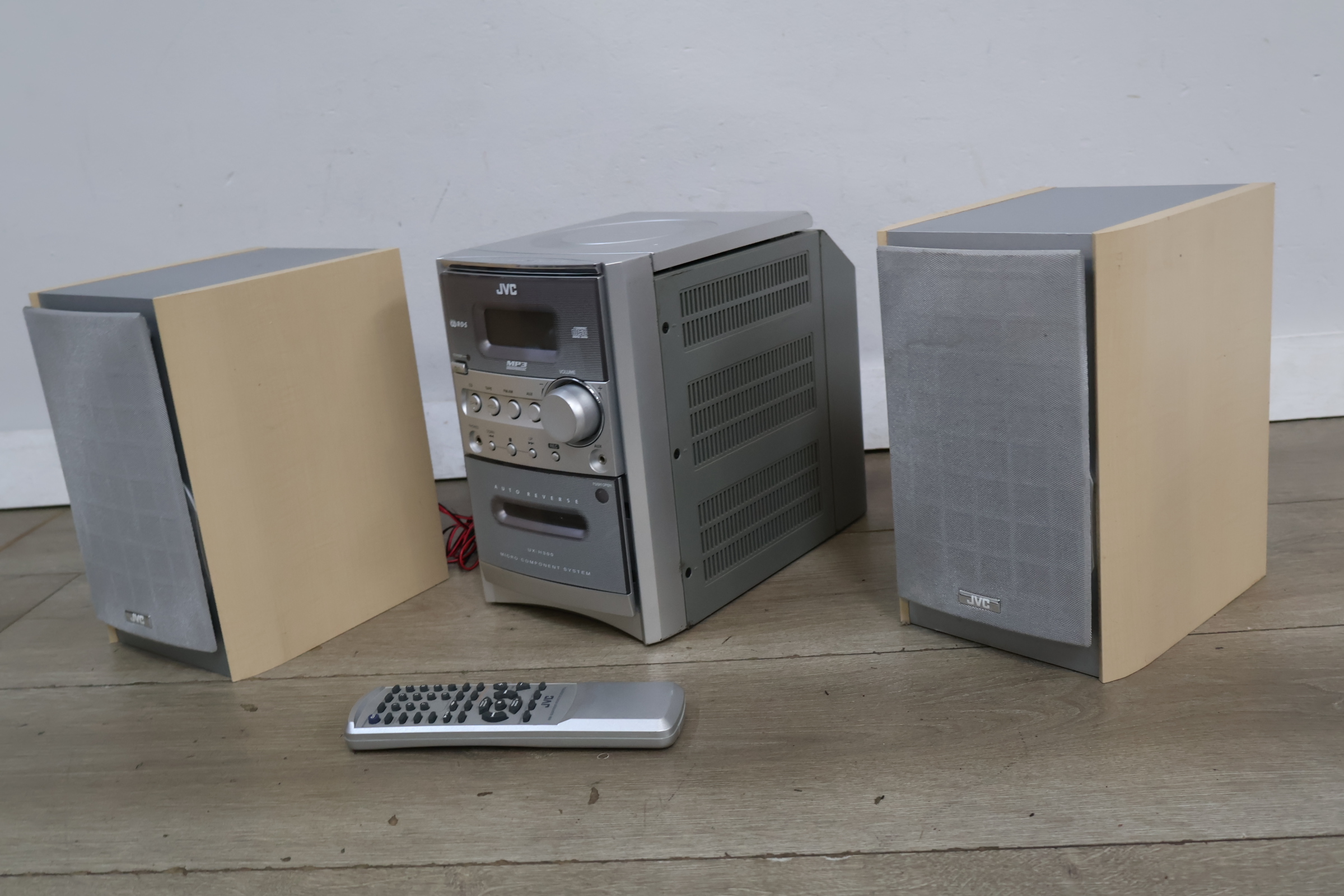 JVC Micro Component System UX-H300 – foto 6 – kavel bij GSD Auctions, Zoeterwoude