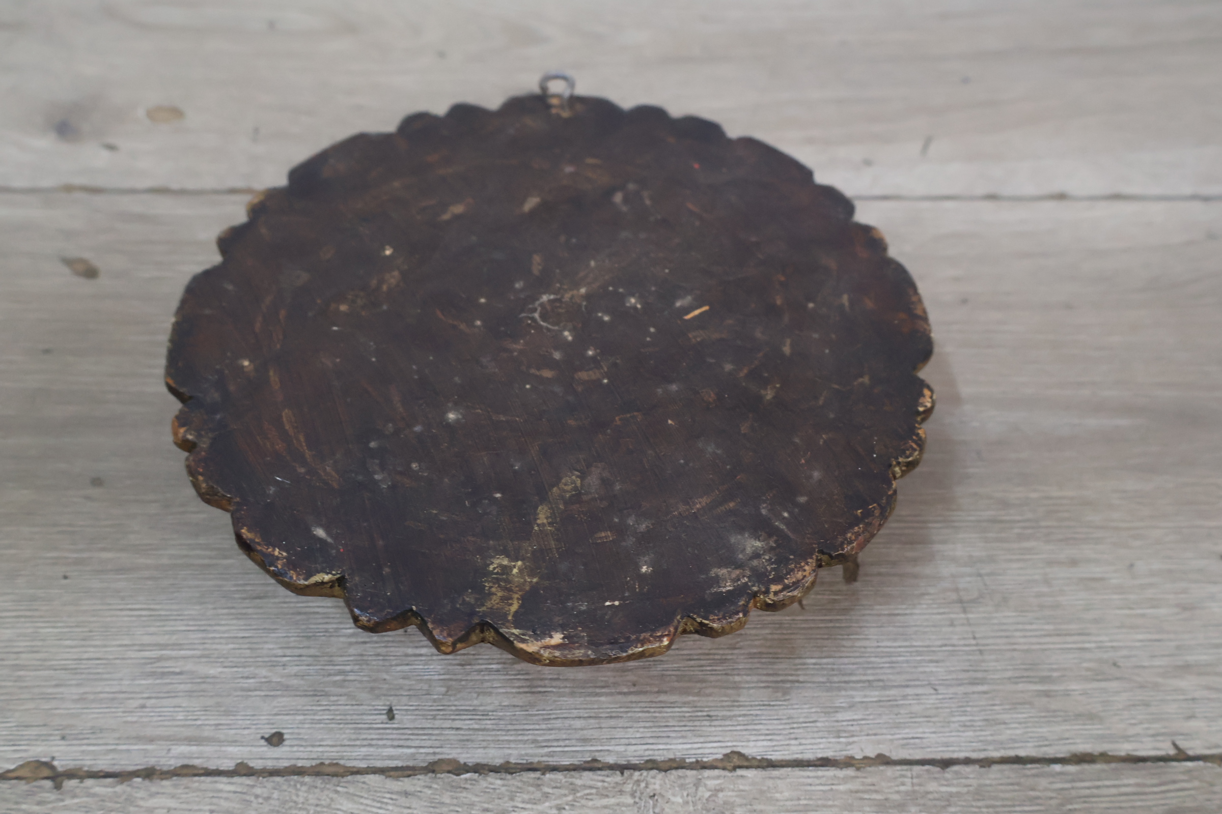 Antiek wanddecoratiestuk met bloemmotief – foto 7 – kavel bij GSD Auctions, Zoeterwoude