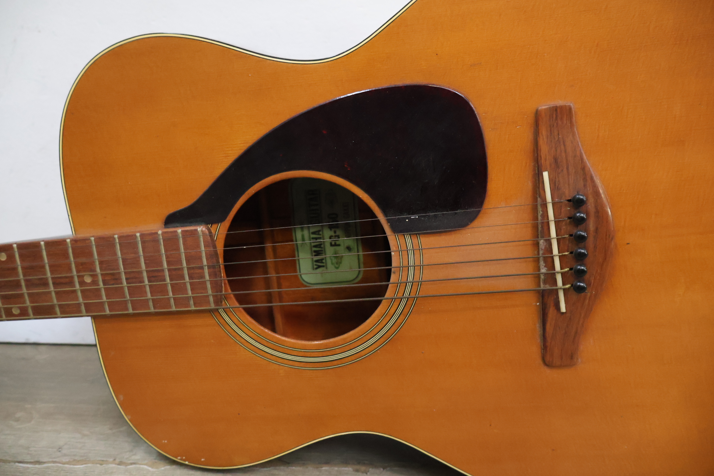 Yamaha FG-140 klassieke akoestische gitaar – foto 8 – kavel bij GSD Auctions, Zoeterwoude