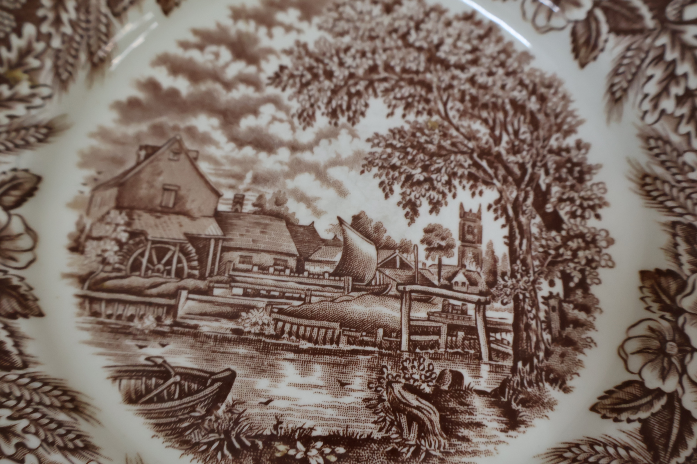 Broadhurst Porseleinen Servies – foto 6 – kavel bij GSD Auctions, Zoeterwoude