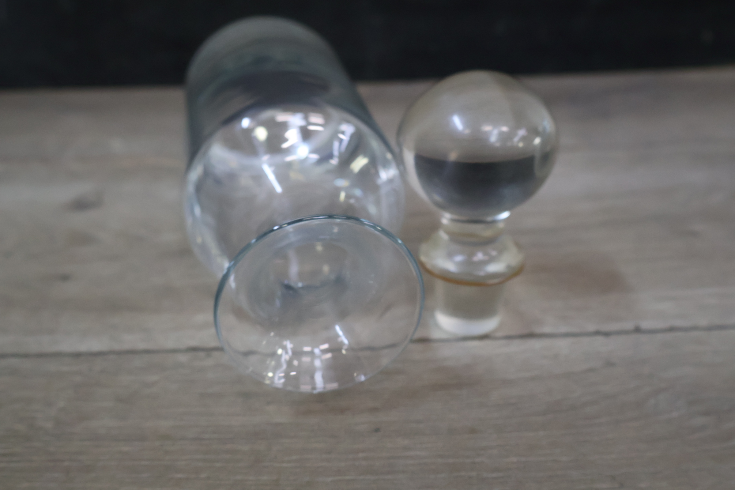 Set glazen karafflessen met glazen stop – foto 6 – kavel bij GSD Auctions, Zoeterwoude