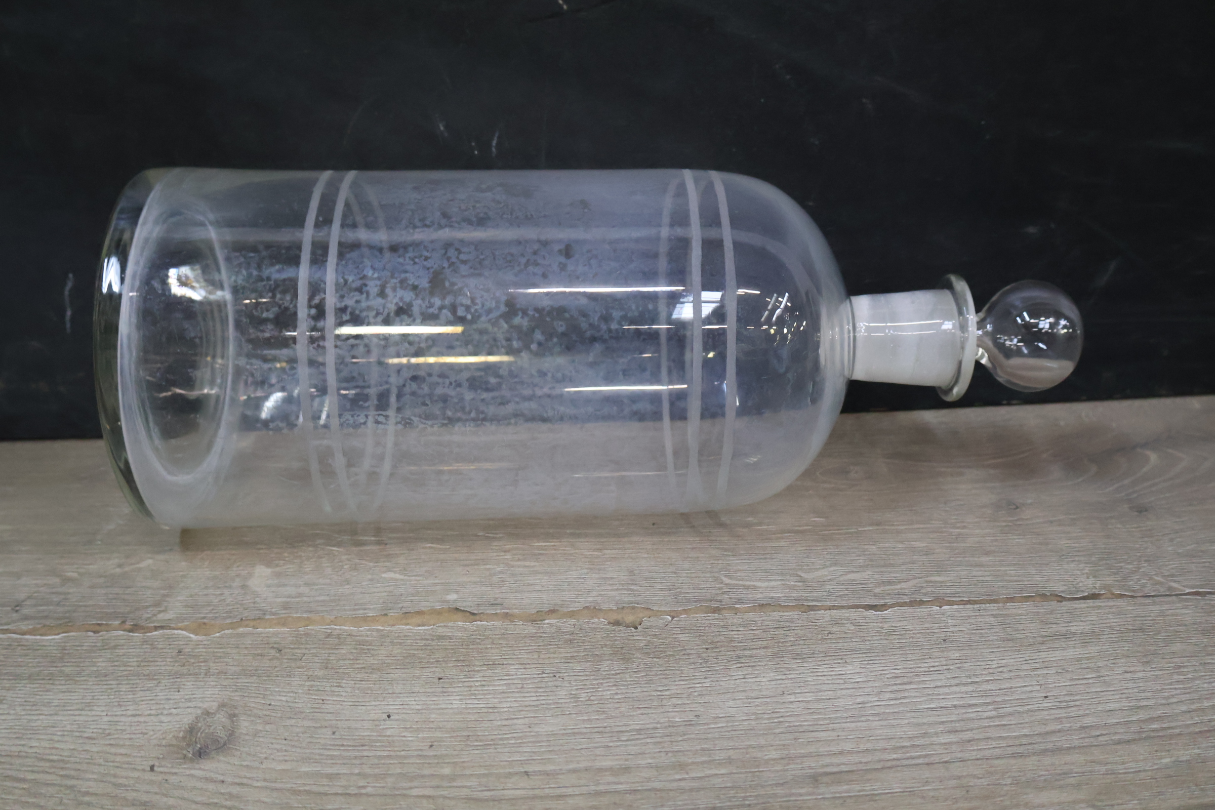 Set glazen karafflessen met glazen stop – foto 10 – kavel bij GSD Auctions, Zoeterwoude