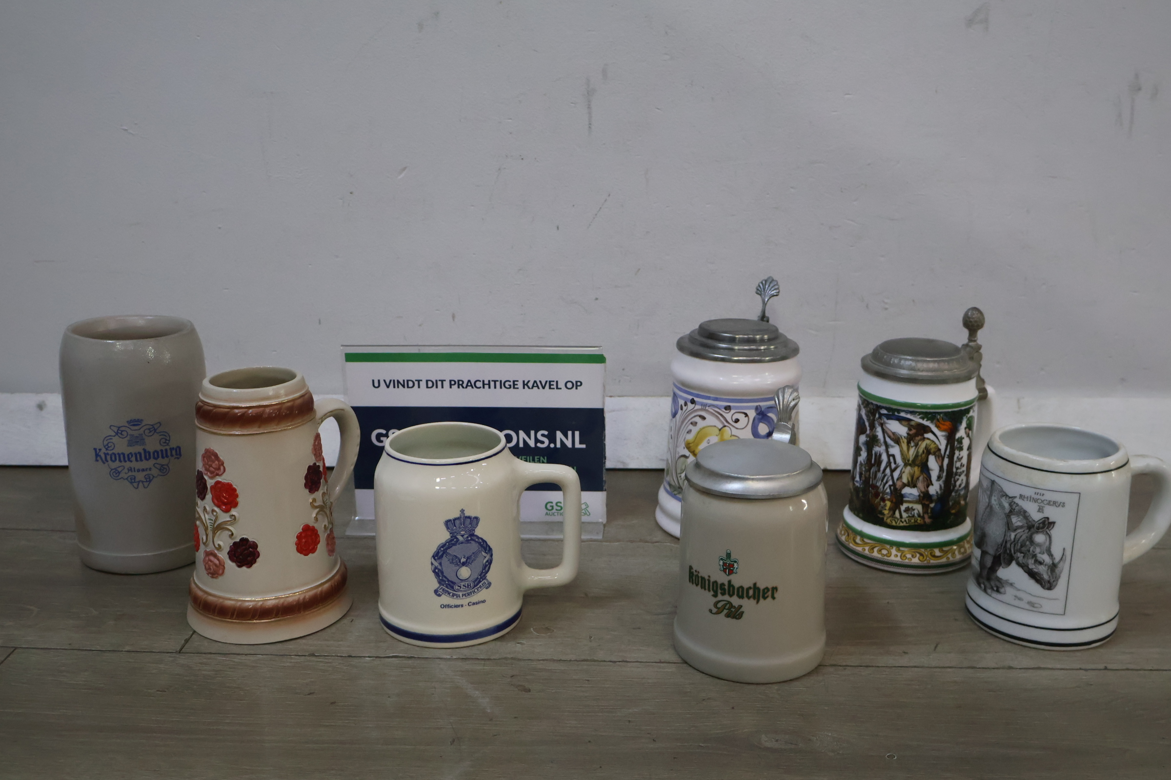 Diverse Bierpullen en Steingut Bierkruiken – foto 2 – kavel bij GSD Auctions, Zoeterwoude