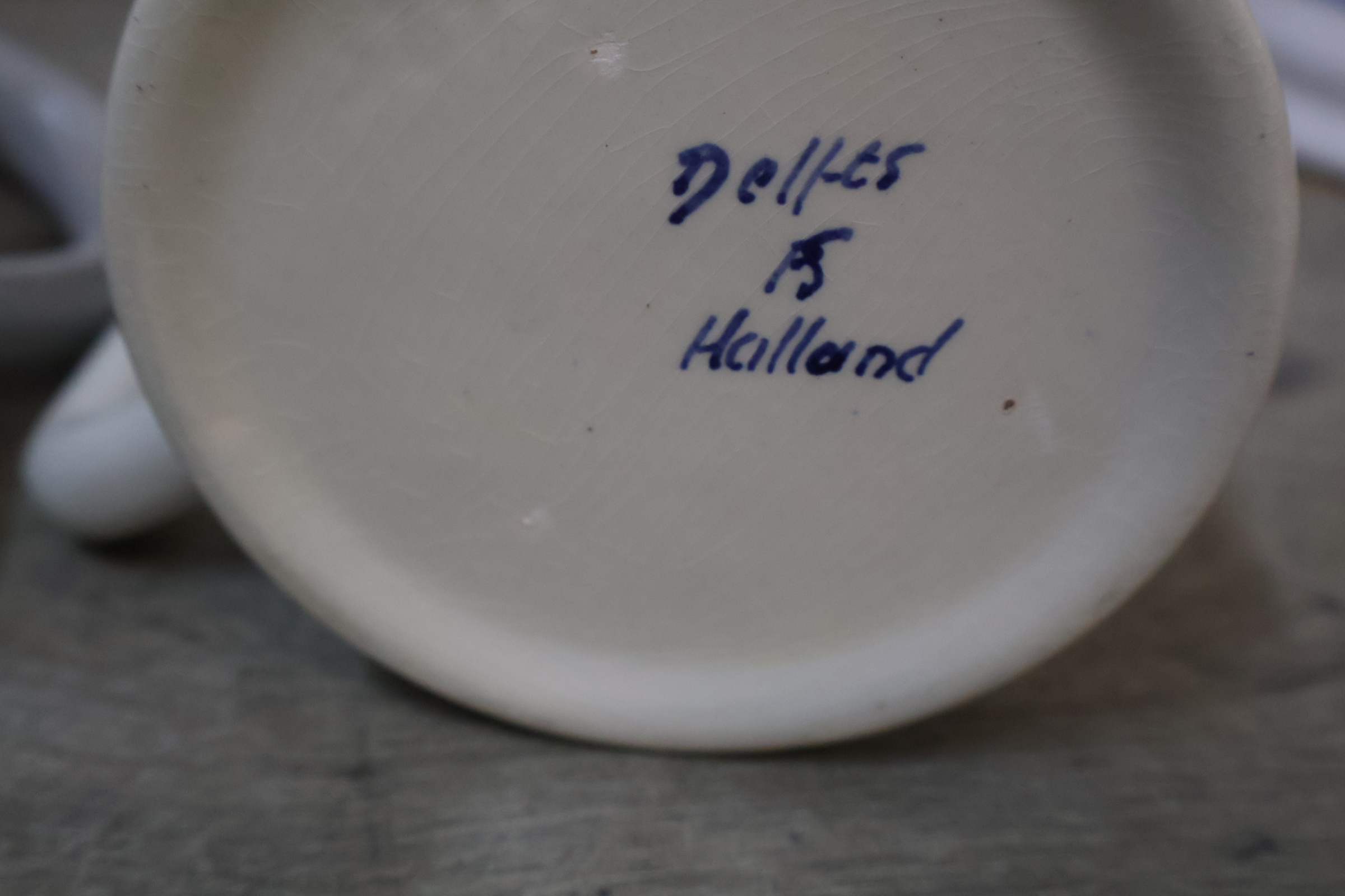 Diverse Bierpullen en Steingut Bierkruiken – foto 10 – kavel bij GSD Auctions, Zoeterwoude