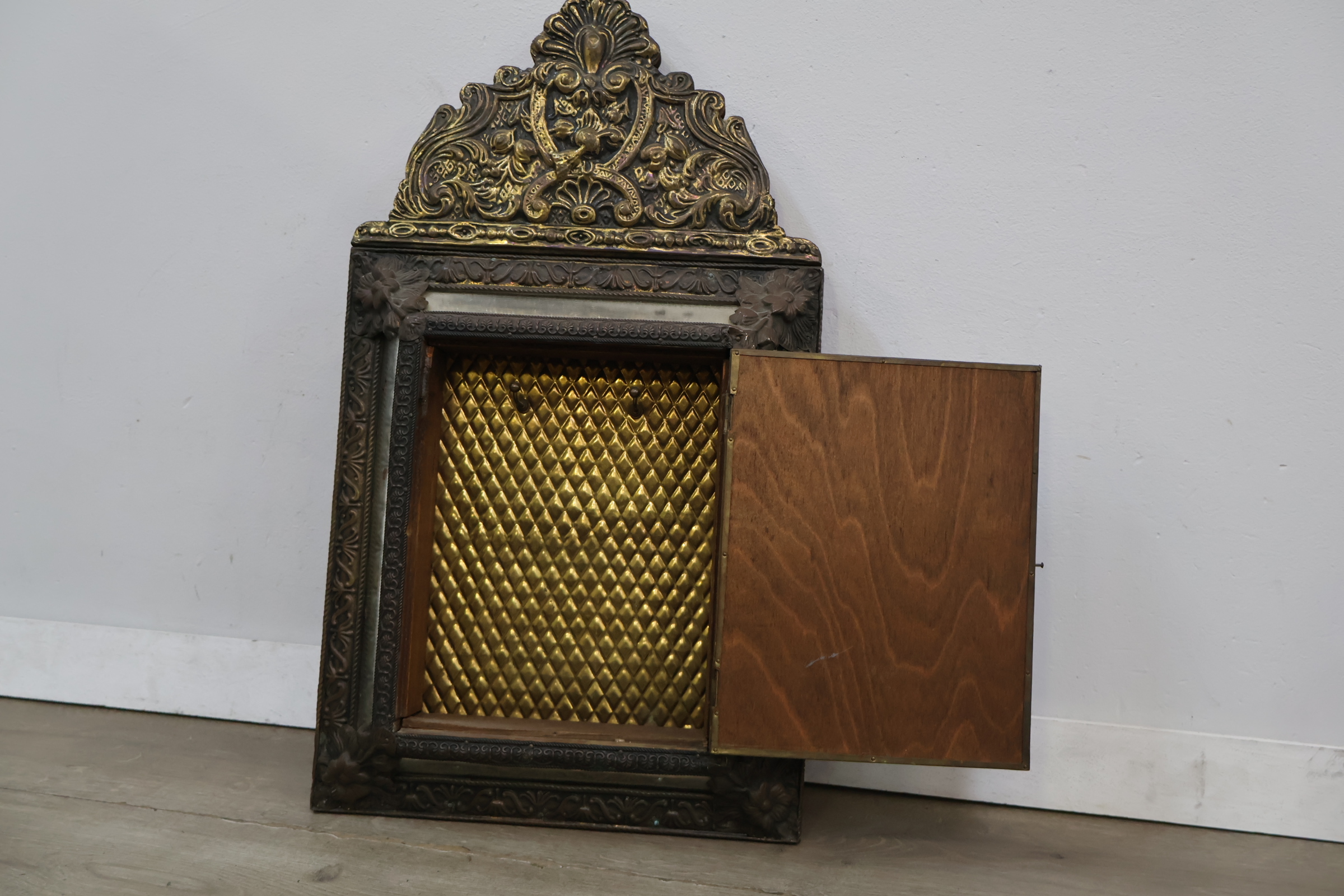 Antieke messing spiegel – foto 10 – kavel bij GSD Auctions, Zoeterwoude