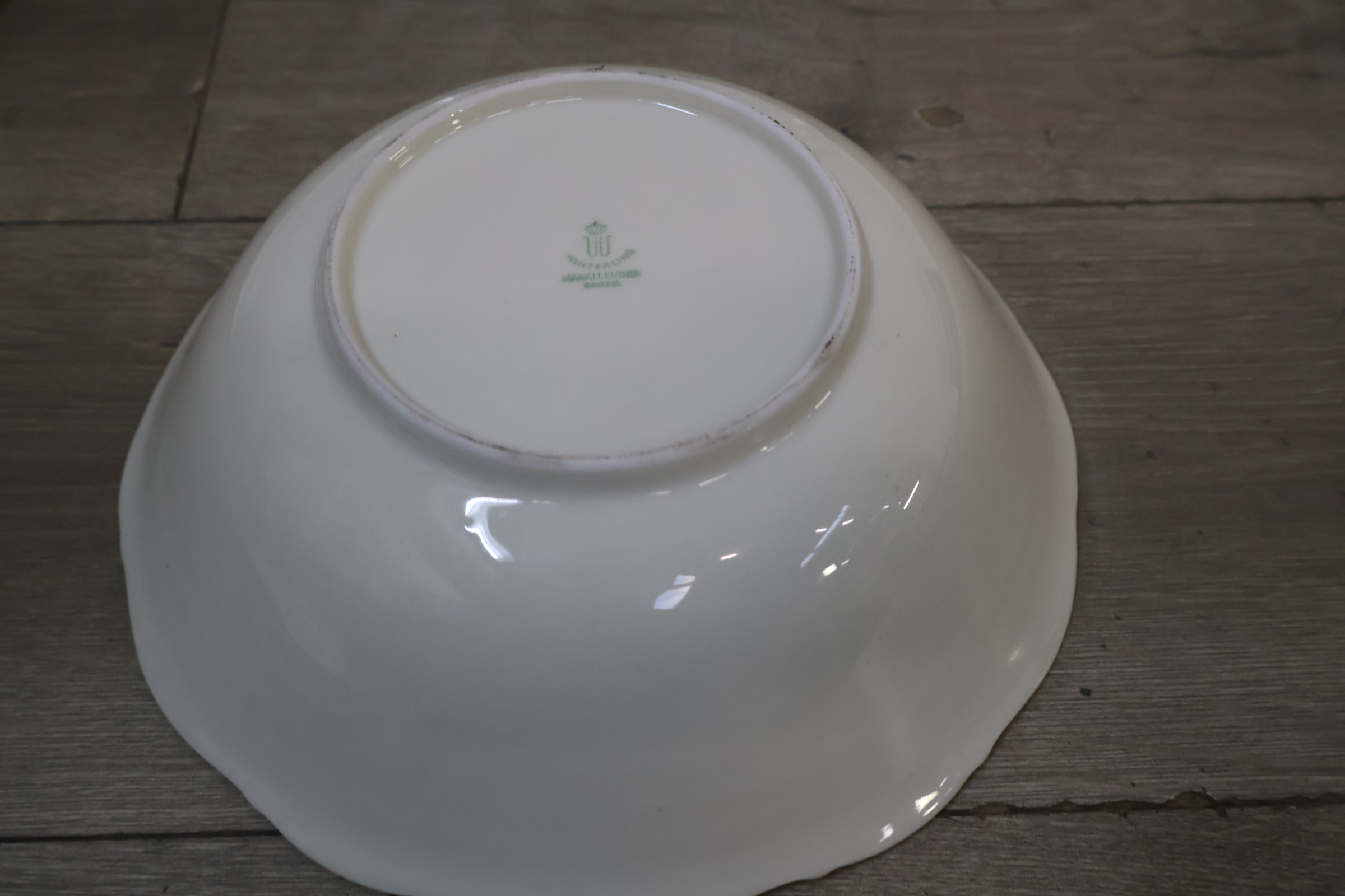 Vintage wit servies met bloemendecoratie en gouden rand – foto 10 – kavel bij GSD Auctions, Zoeterwoude