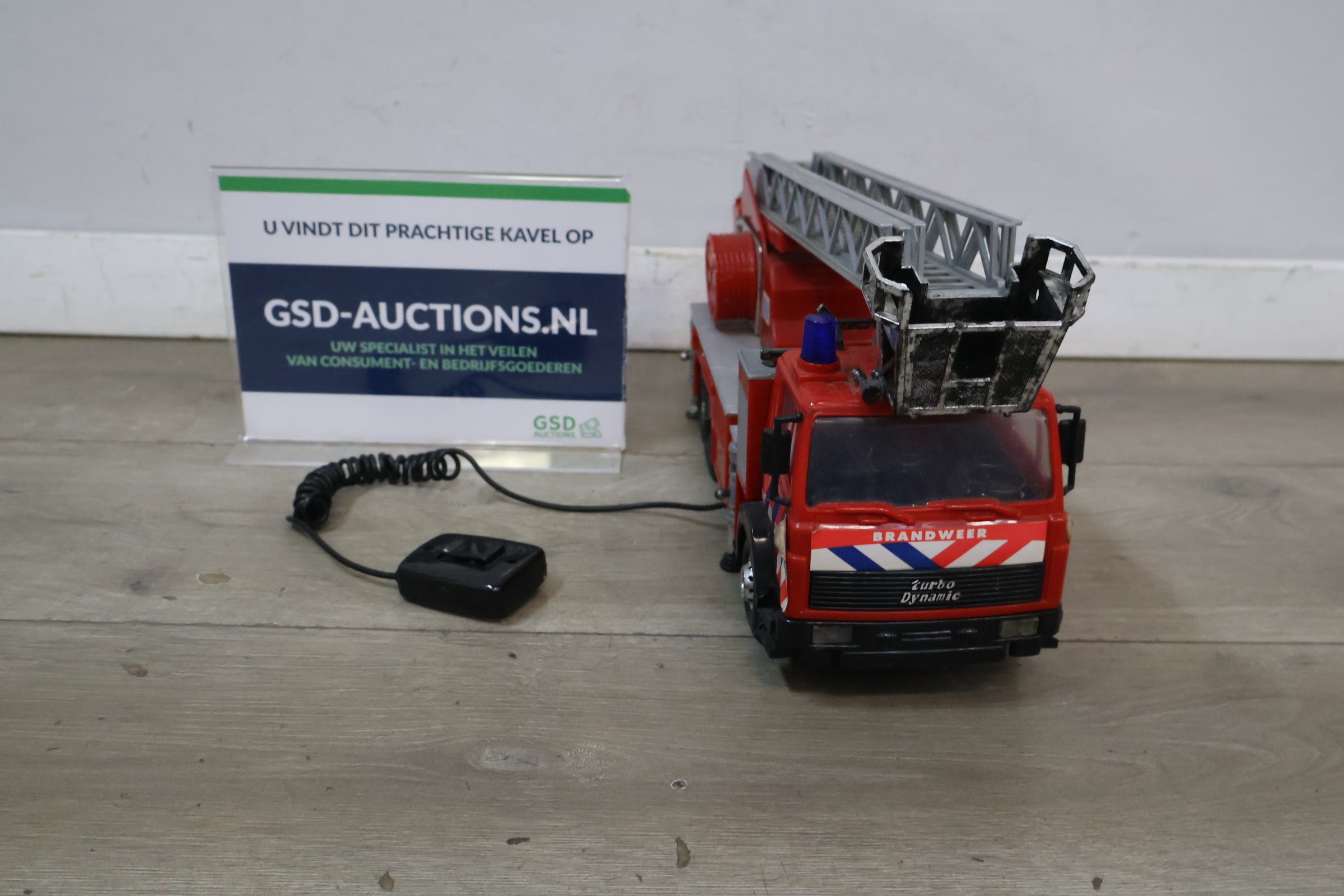 Speelgoed brandweerwagen – foto 2 – kavel bij GSD Auctions, Zoeterwoude