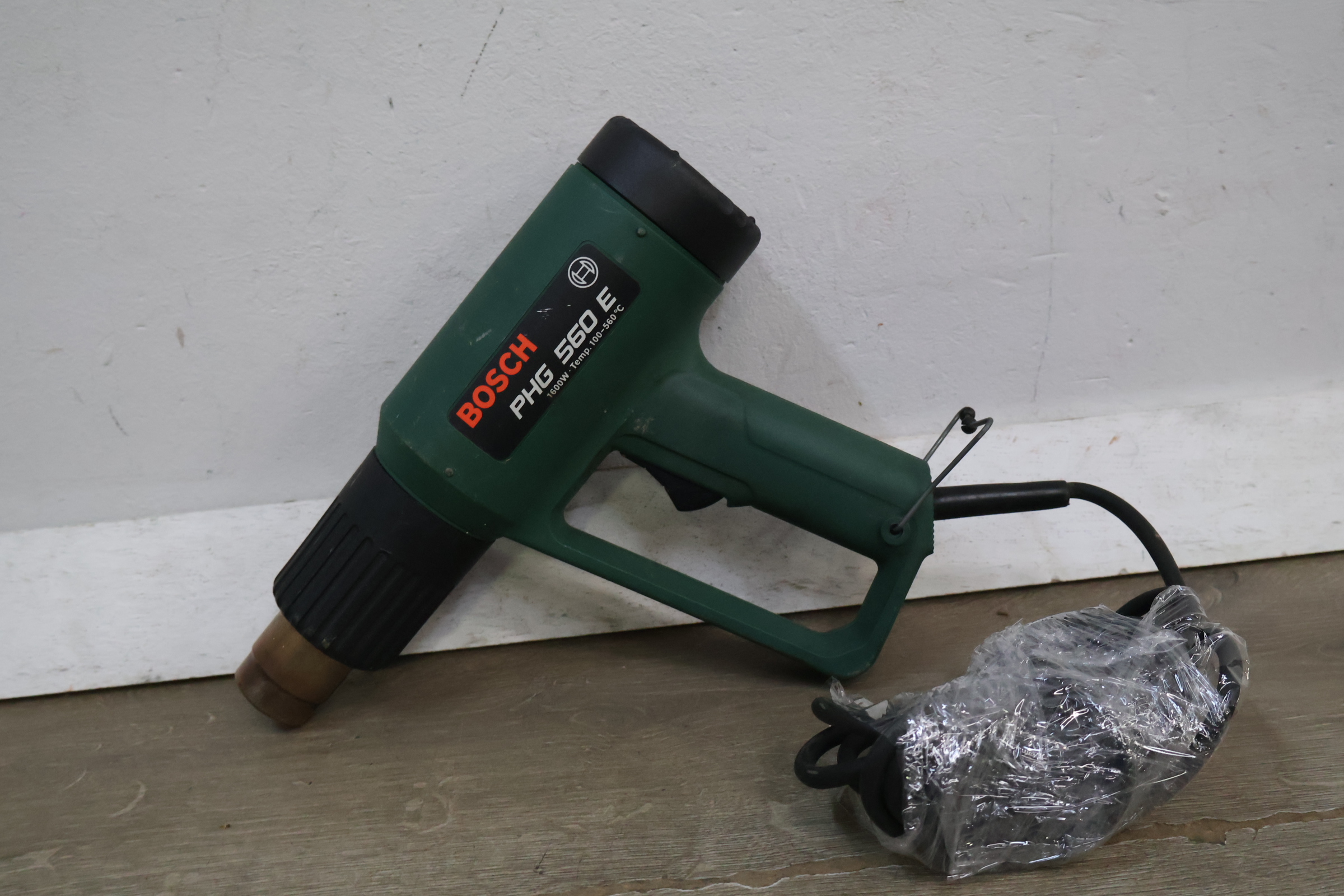 Bosch PHG 560 E heteluchtpistool – foto 3 – kavel bij GSD Auctions, Zoeterwoude