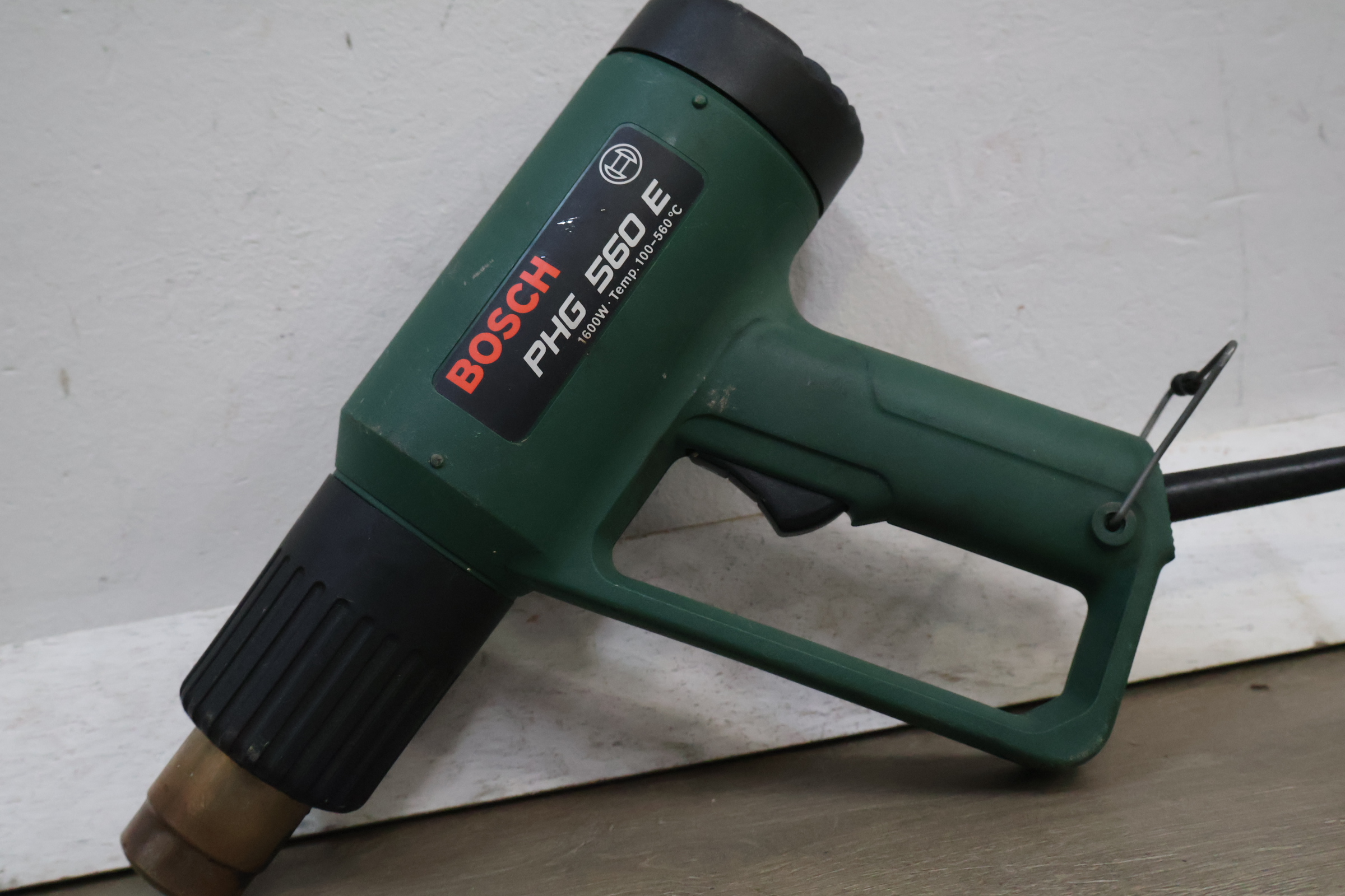 Bosch PHG 560 E heteluchtpistool – foto 5 – kavel bij GSD Auctions, Zoeterwoude