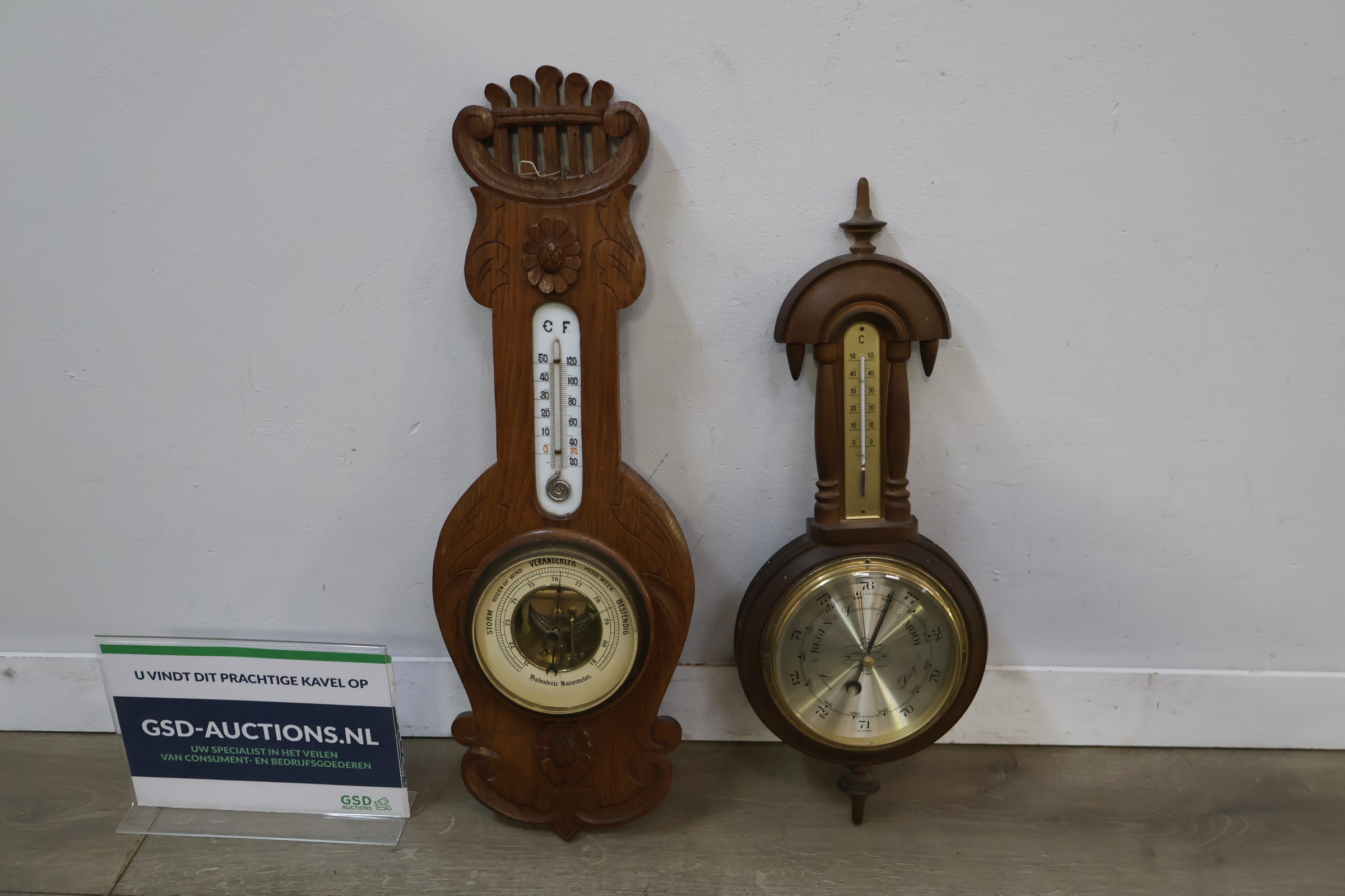 Set houten barometers met thermometers – foto 2 – kavel bij GSD Auctions, Zoeterwoude