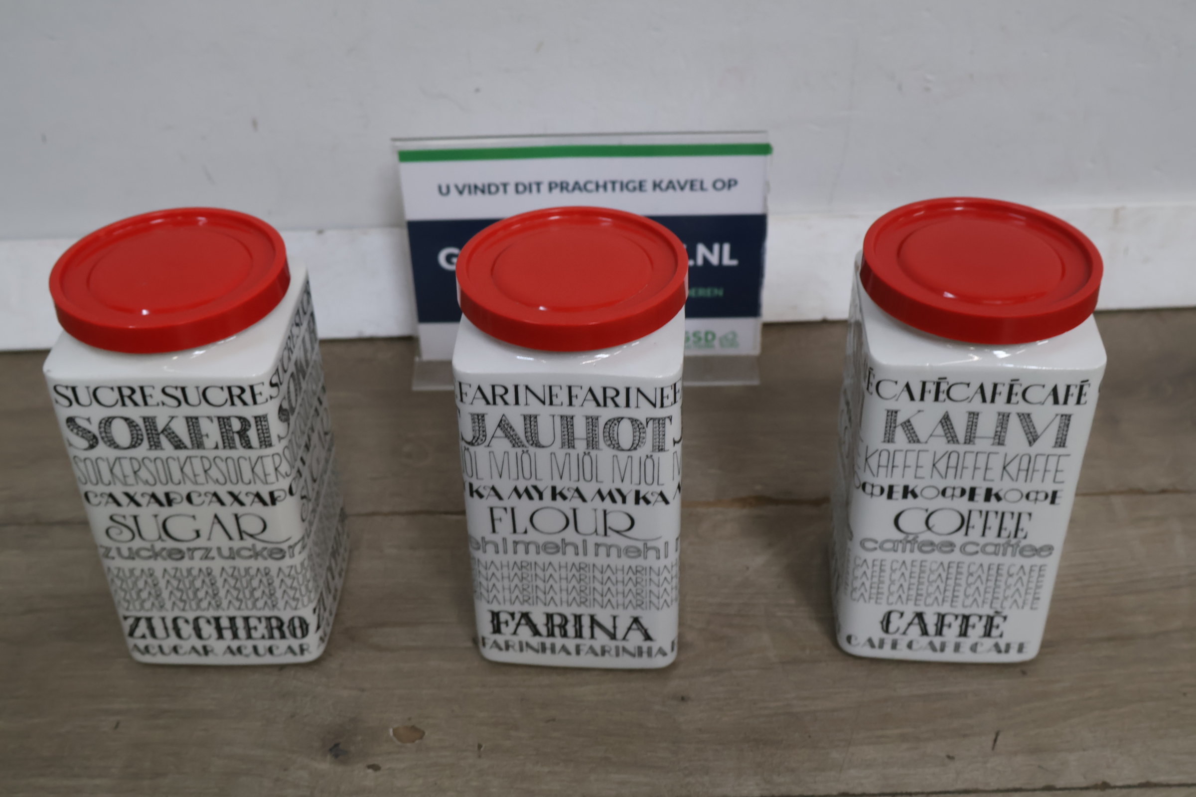 Set van 3 keramische voorraadpotten – foto 2 – kavel bij GSD Auctions, Zoeterwoude