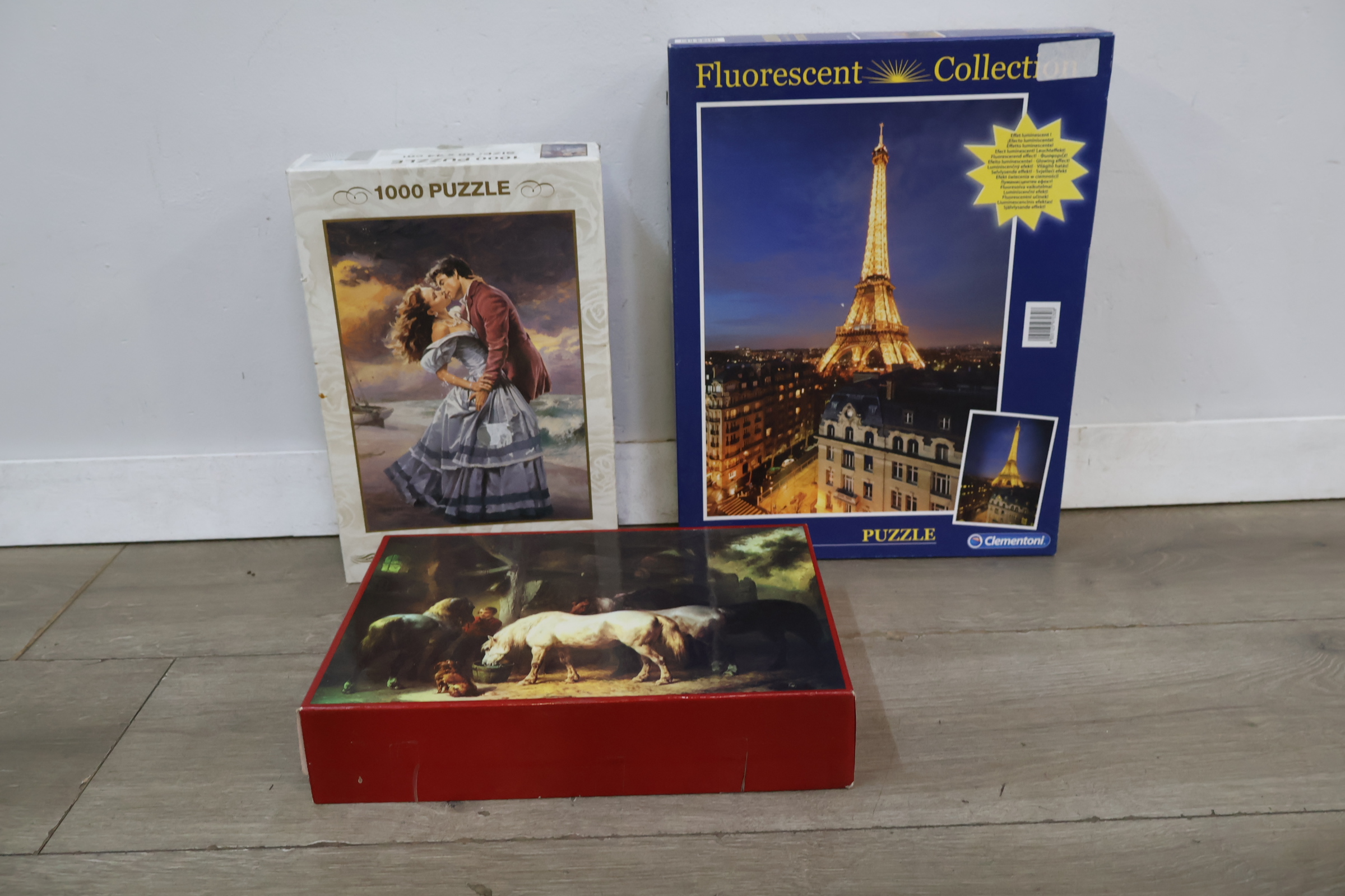 Drie verschillende puzzels, 1000 stukjes – foto 3 – kavel bij GSD Auctions, Zoeterwoude