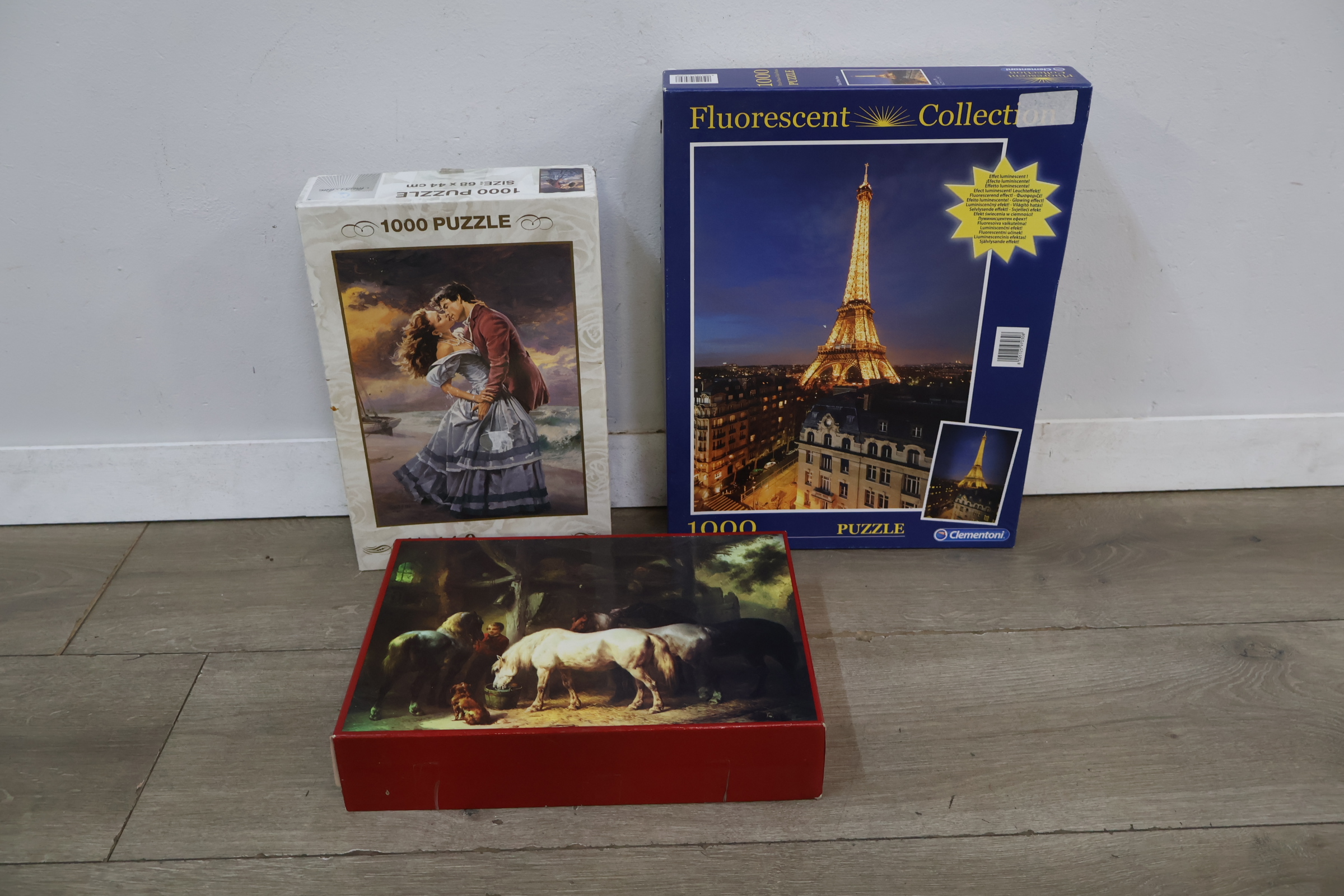 Drie verschillende puzzels, 1000 stukjes – foto 4 – kavel bij GSD Auctions, Zoeterwoude