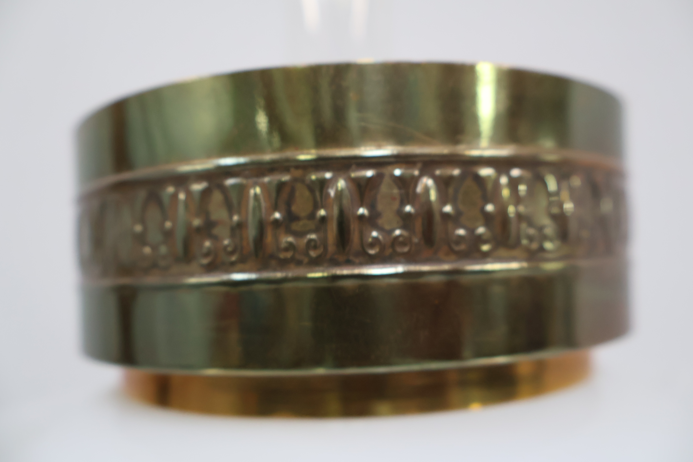 Antieke Porseleinen olielamp – foto 5 – kavel bij GSD Auctions, Zoeterwoude