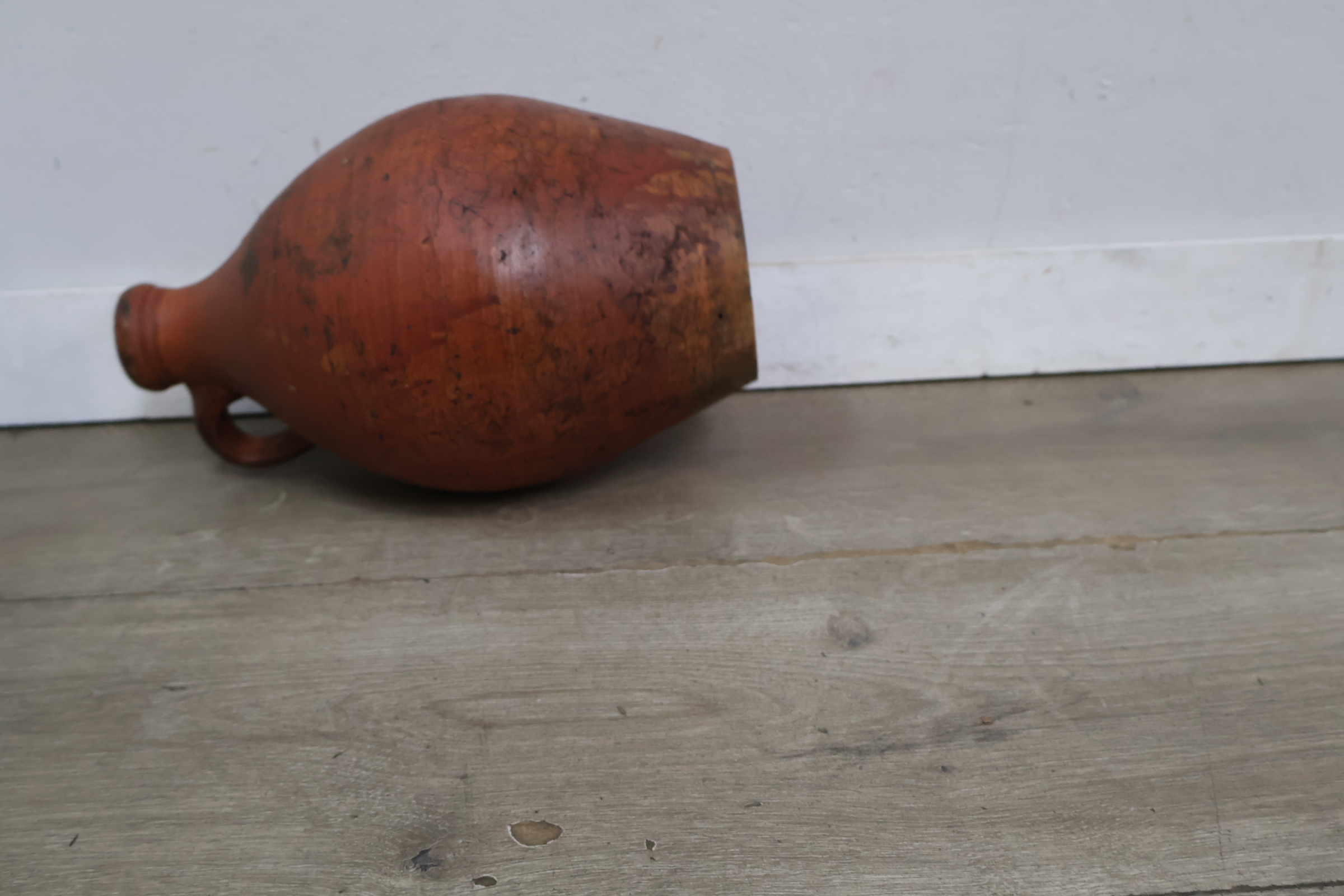 Oude terracotta kruik met handvat – foto 7 – kavel bij GSD Auctions, Zoeterwoude