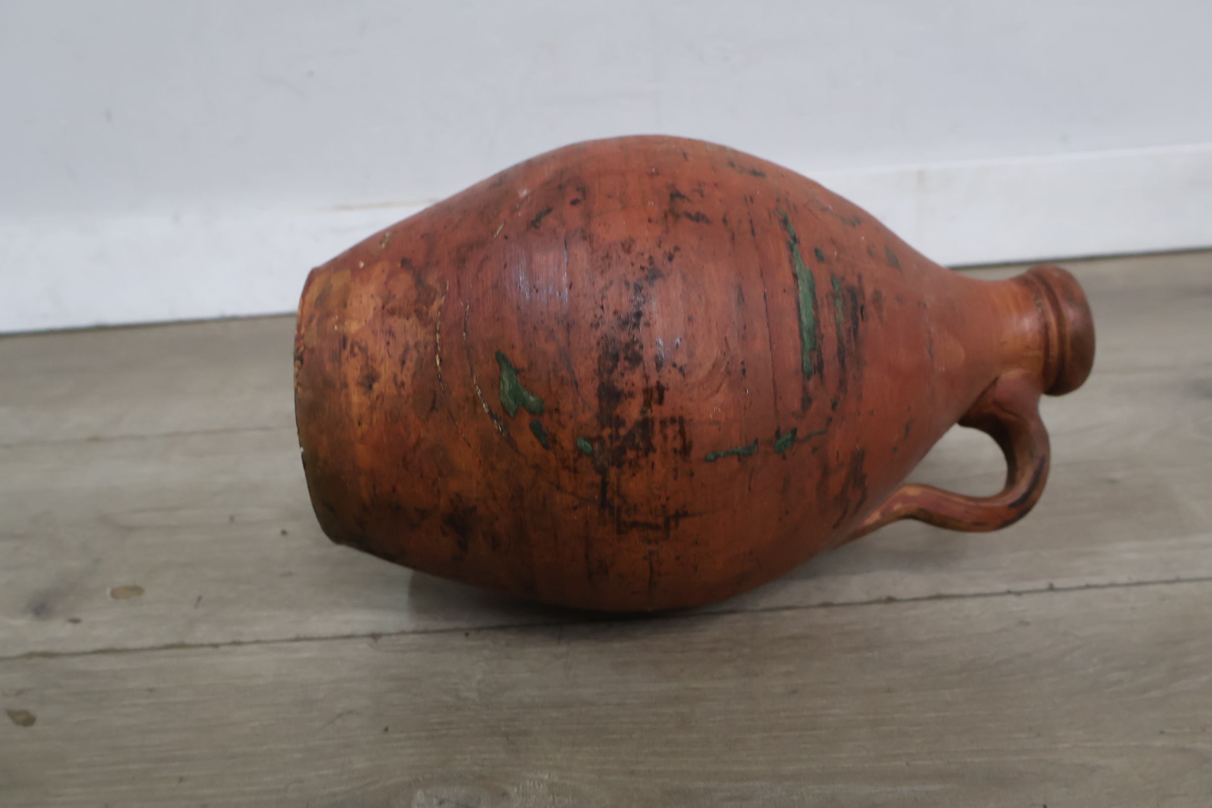 Oude terracotta kruik met handvat – foto 9 – kavel bij GSD Auctions, Zoeterwoude