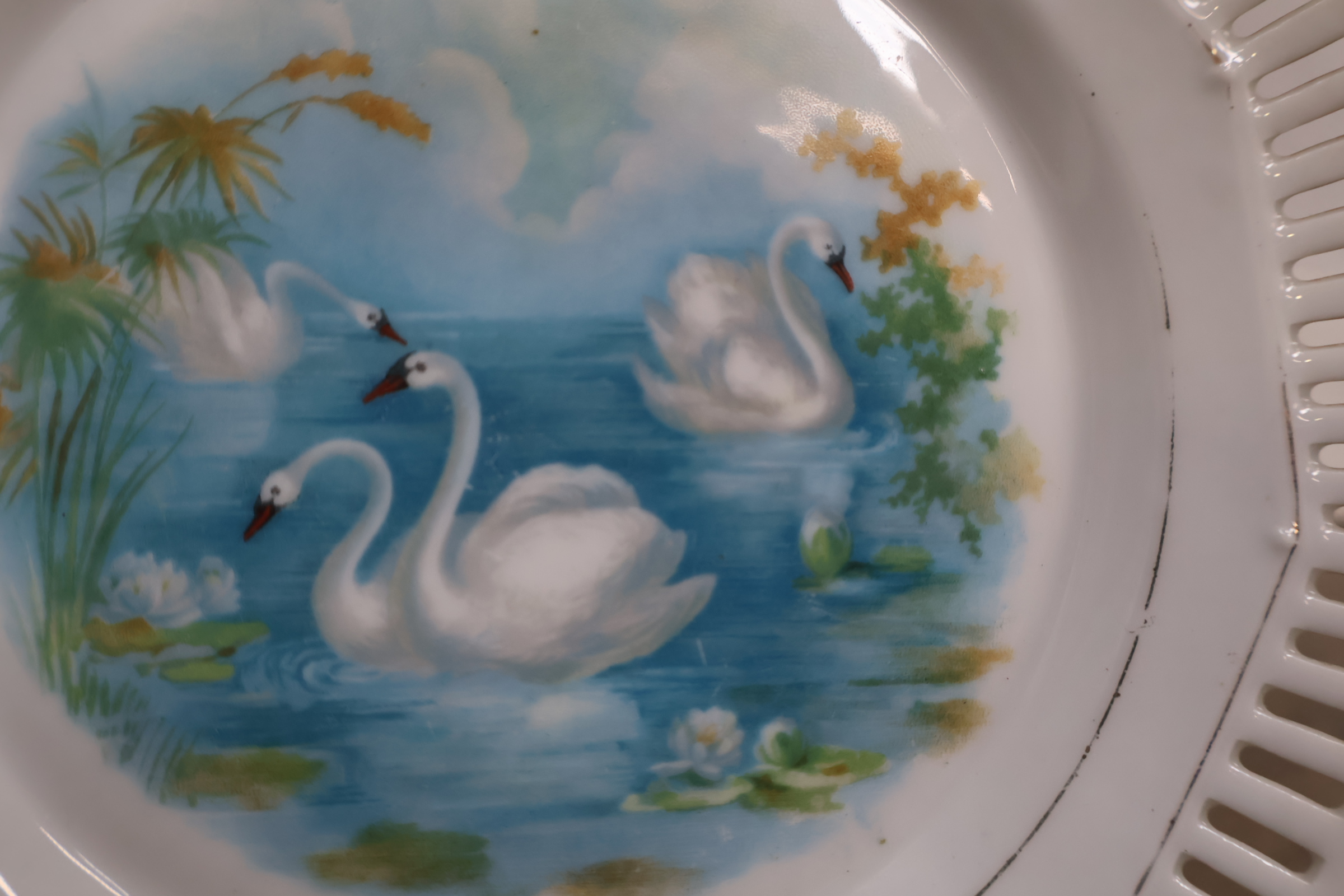 Set decoratief porseleinen servies met vogels – foto 8 – kavel bij GSD Auctions, Zoeterwoude